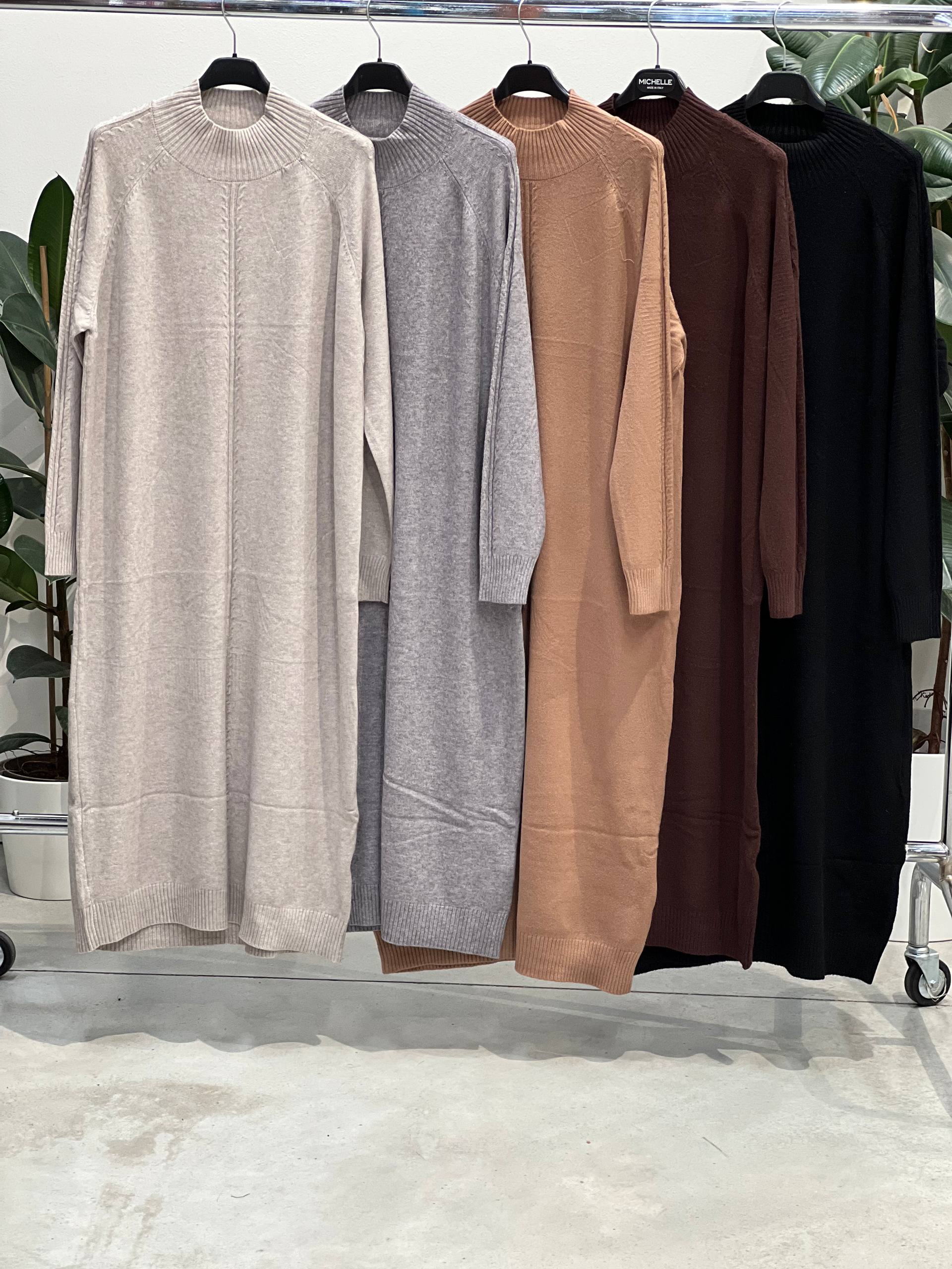 Amelie Follies (Michelle) Фото Amelie Follies (Michelle)