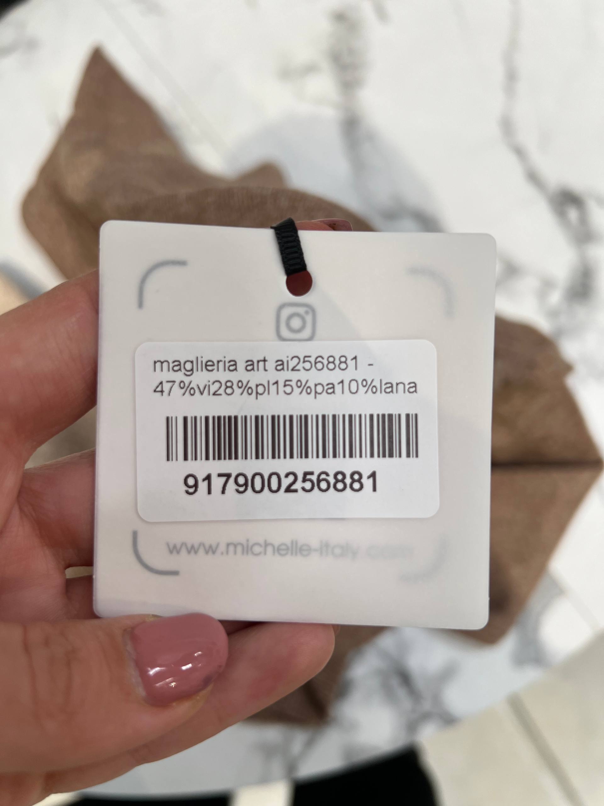 Amelie Follies (Michelle)