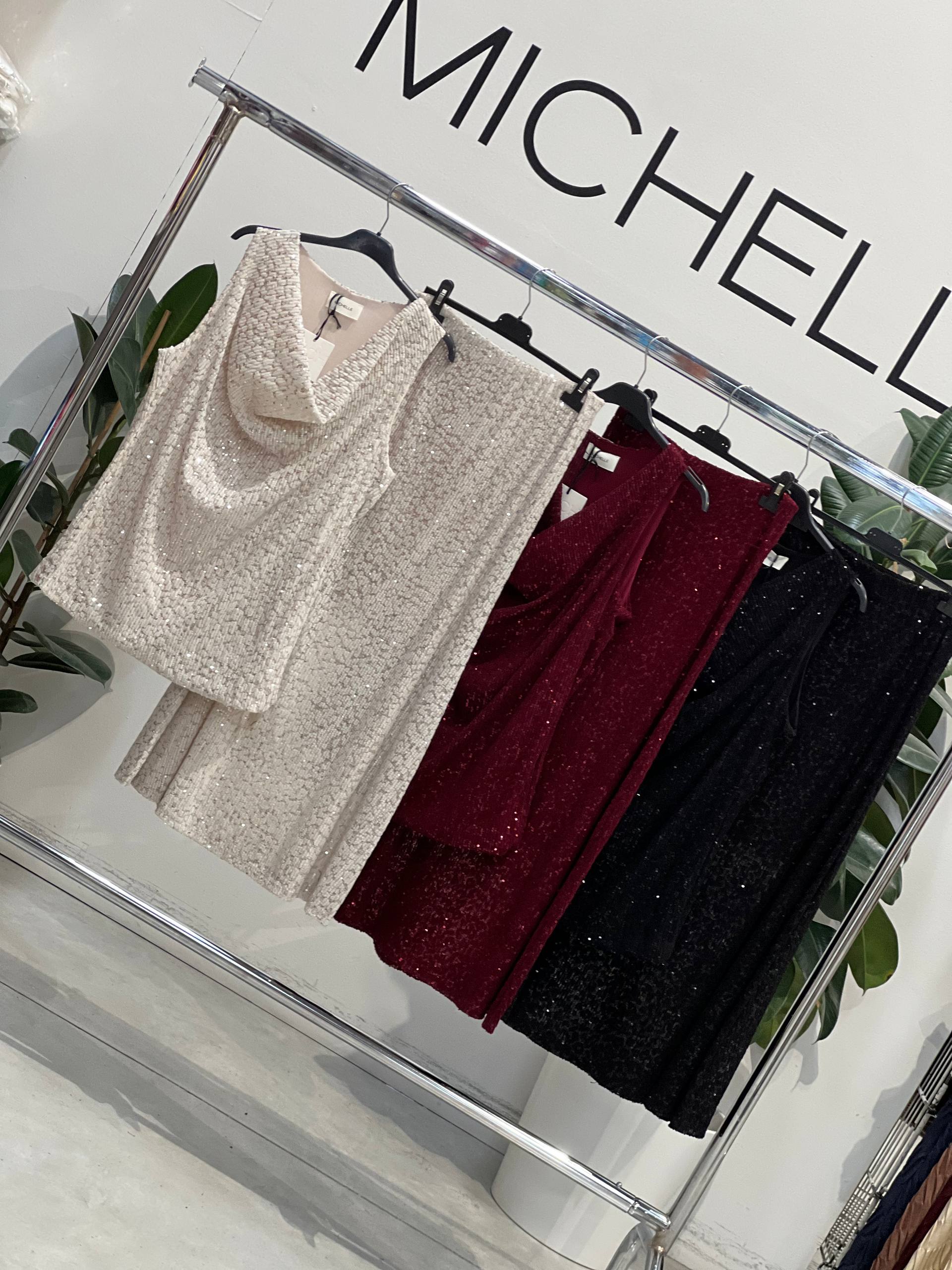 Amelie Follies (Michelle)