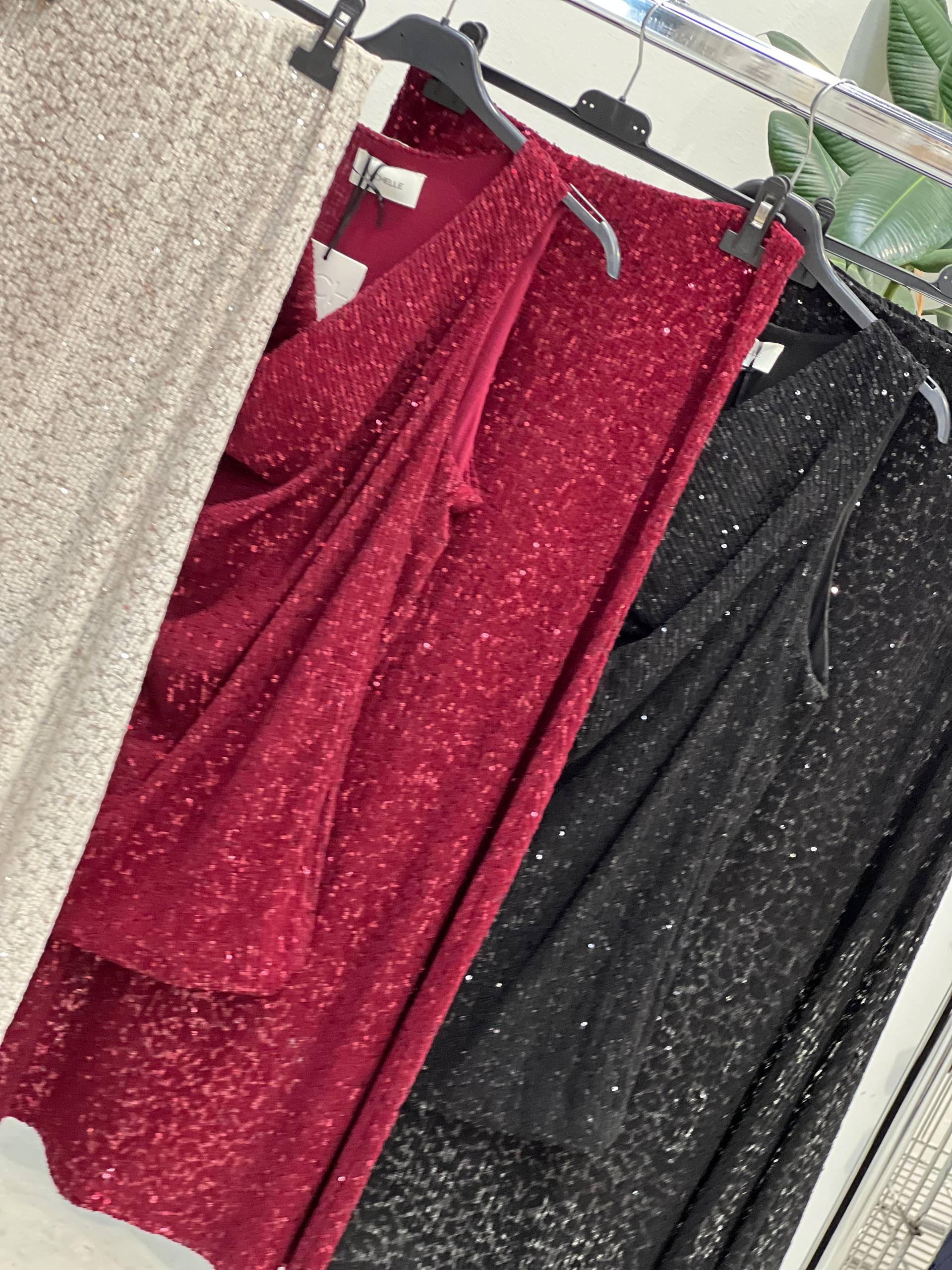 Amelie Follies (Michelle)