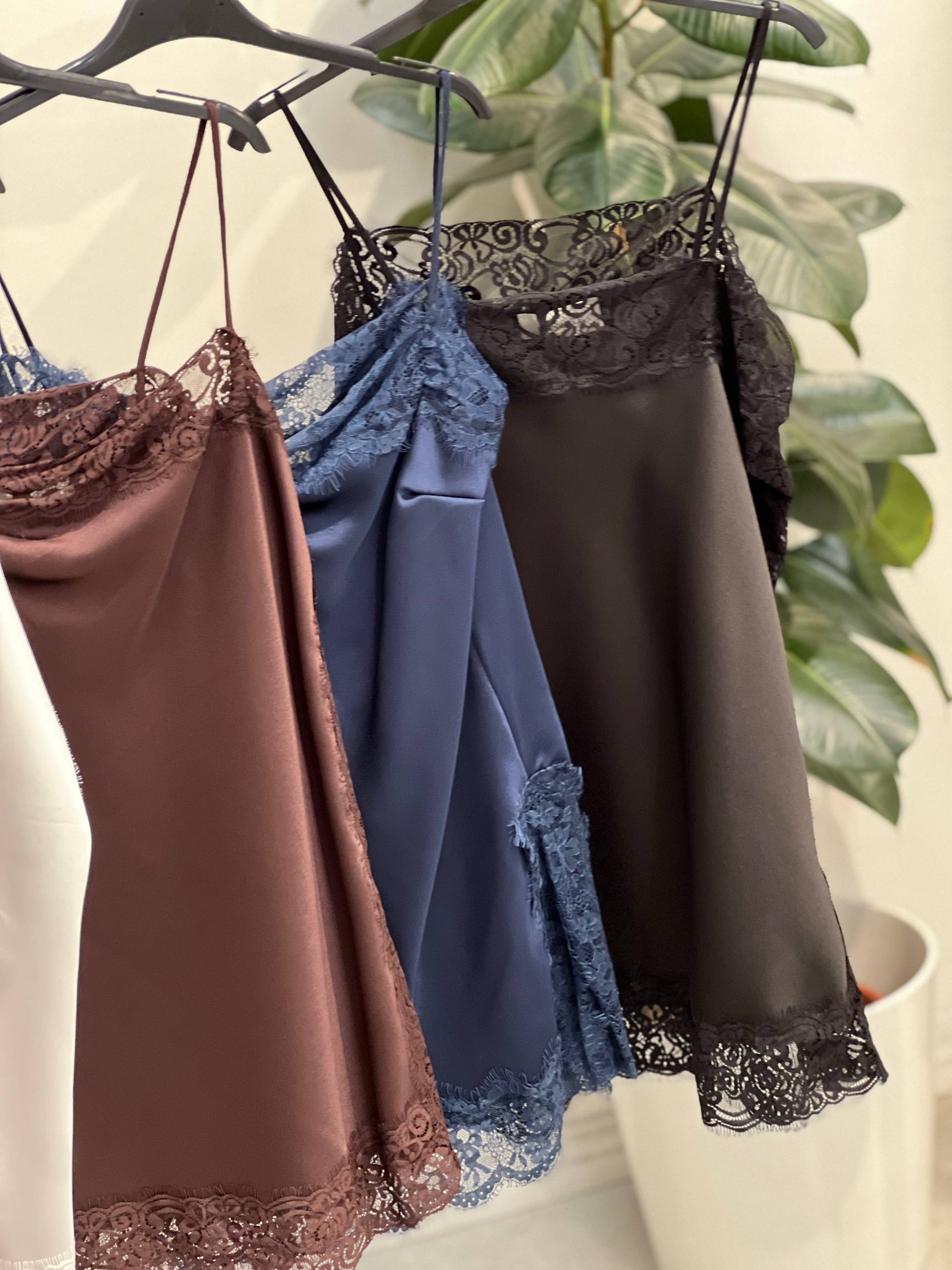 Amelie Follies (Michelle)