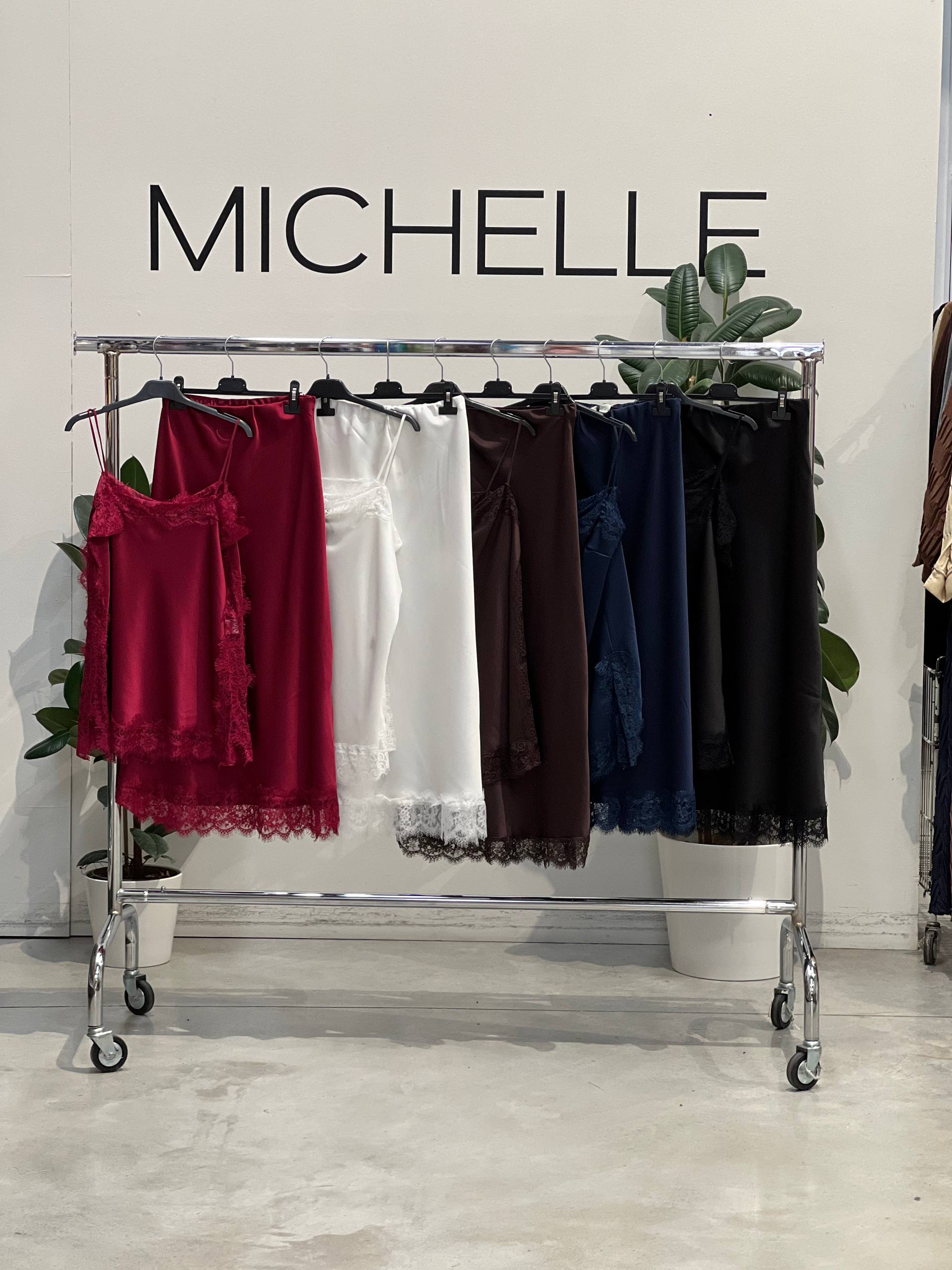 Amelie Follies (Michelle)