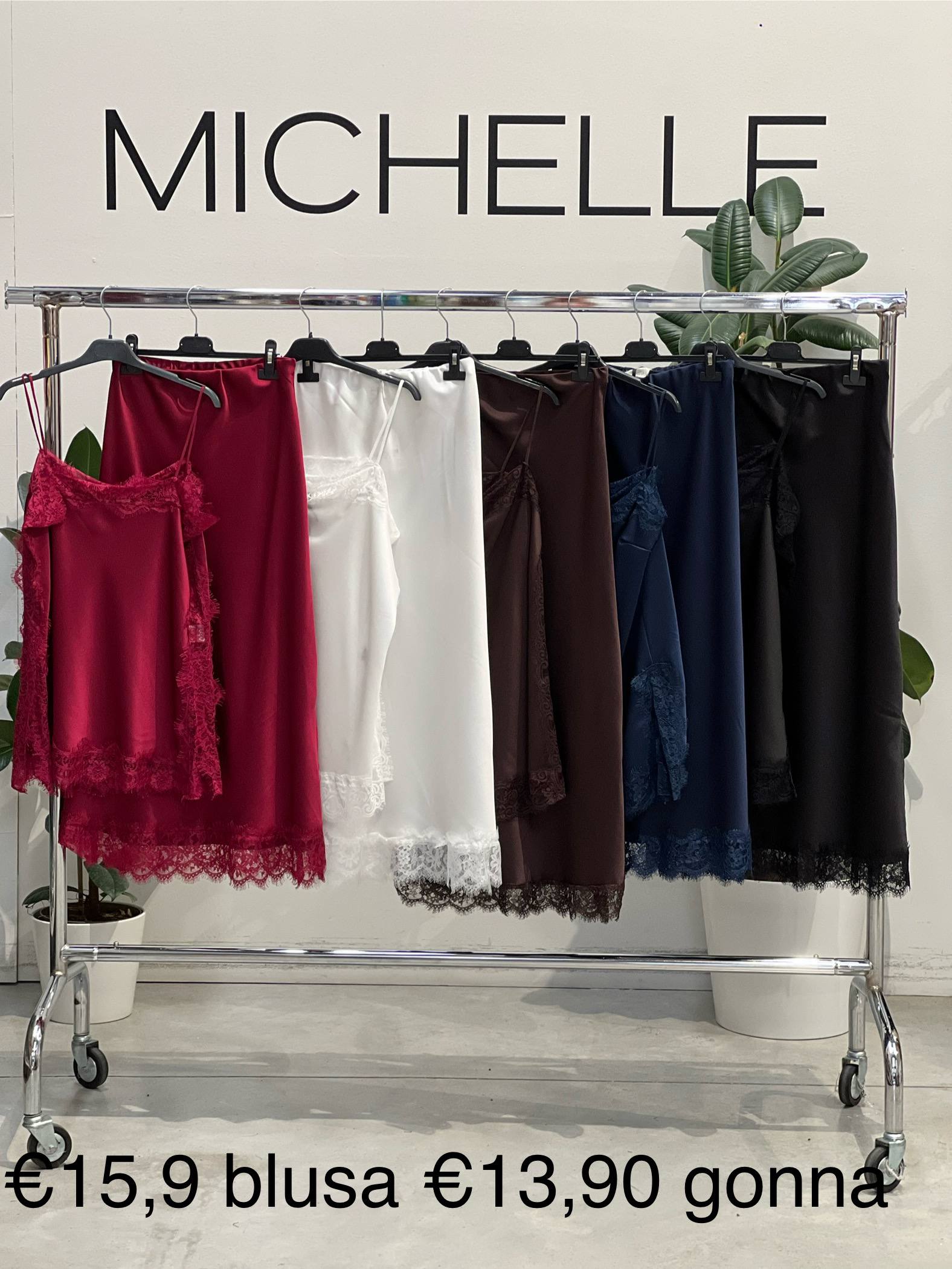 Amelie Follies (Michelle)