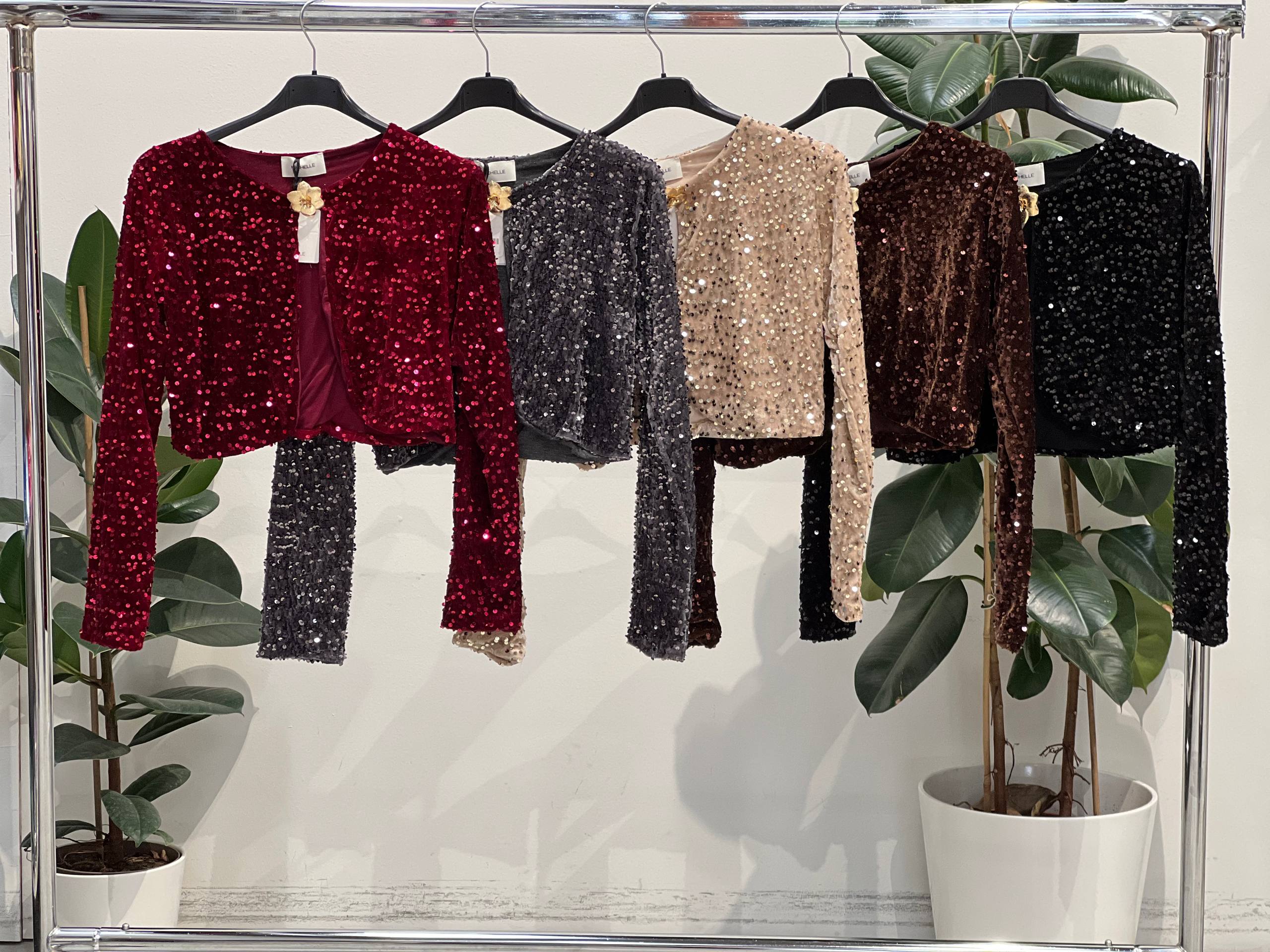 Amelie Follies (Michelle)