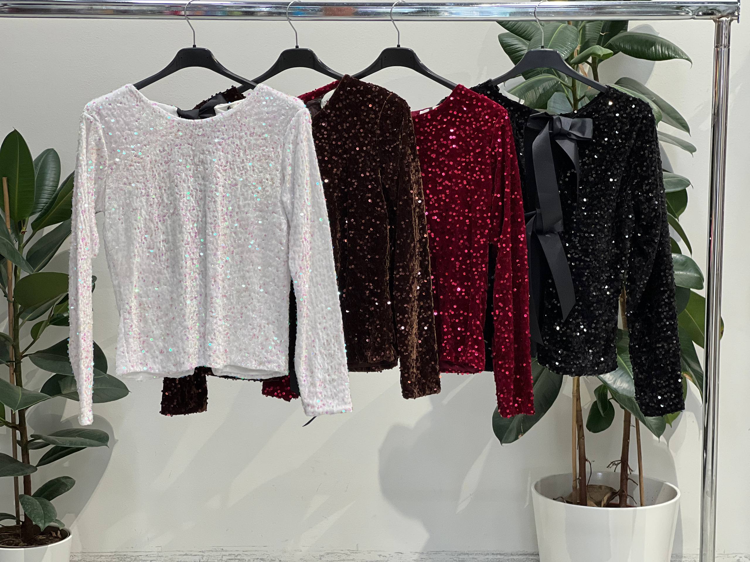 Amelie Follies (Michelle)