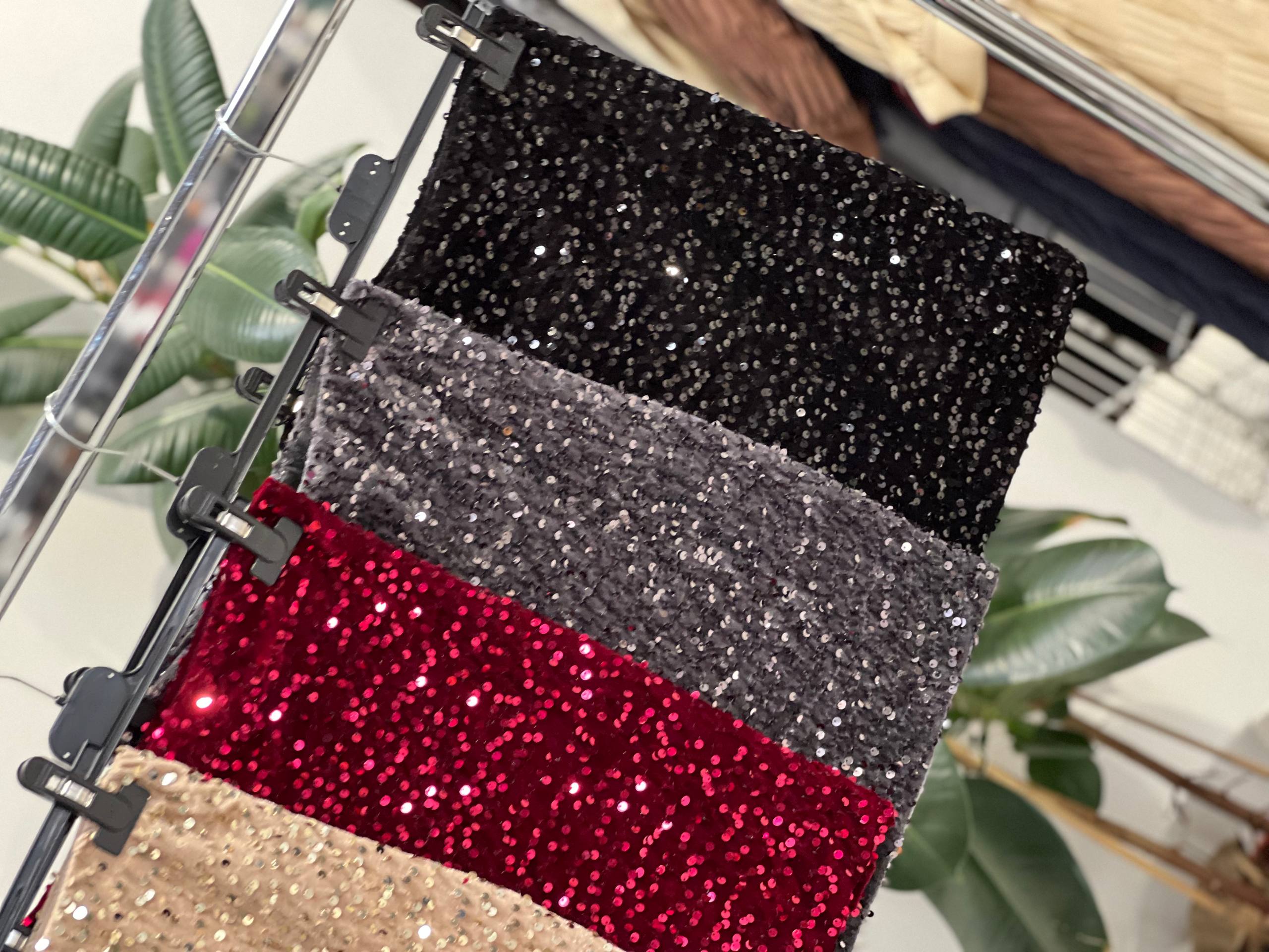 Amelie Follies (Michelle)