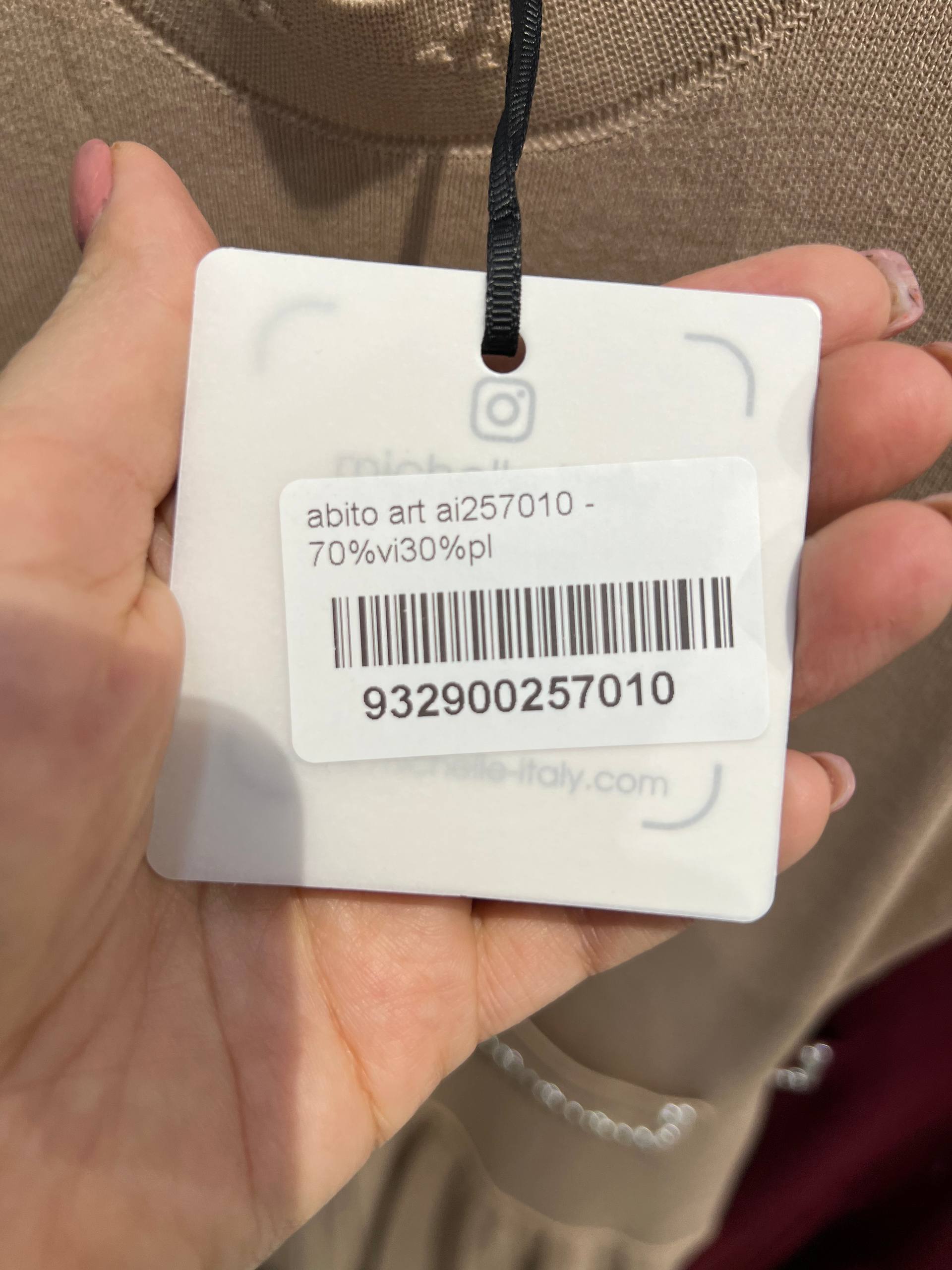 Amelie Follies (Michelle)