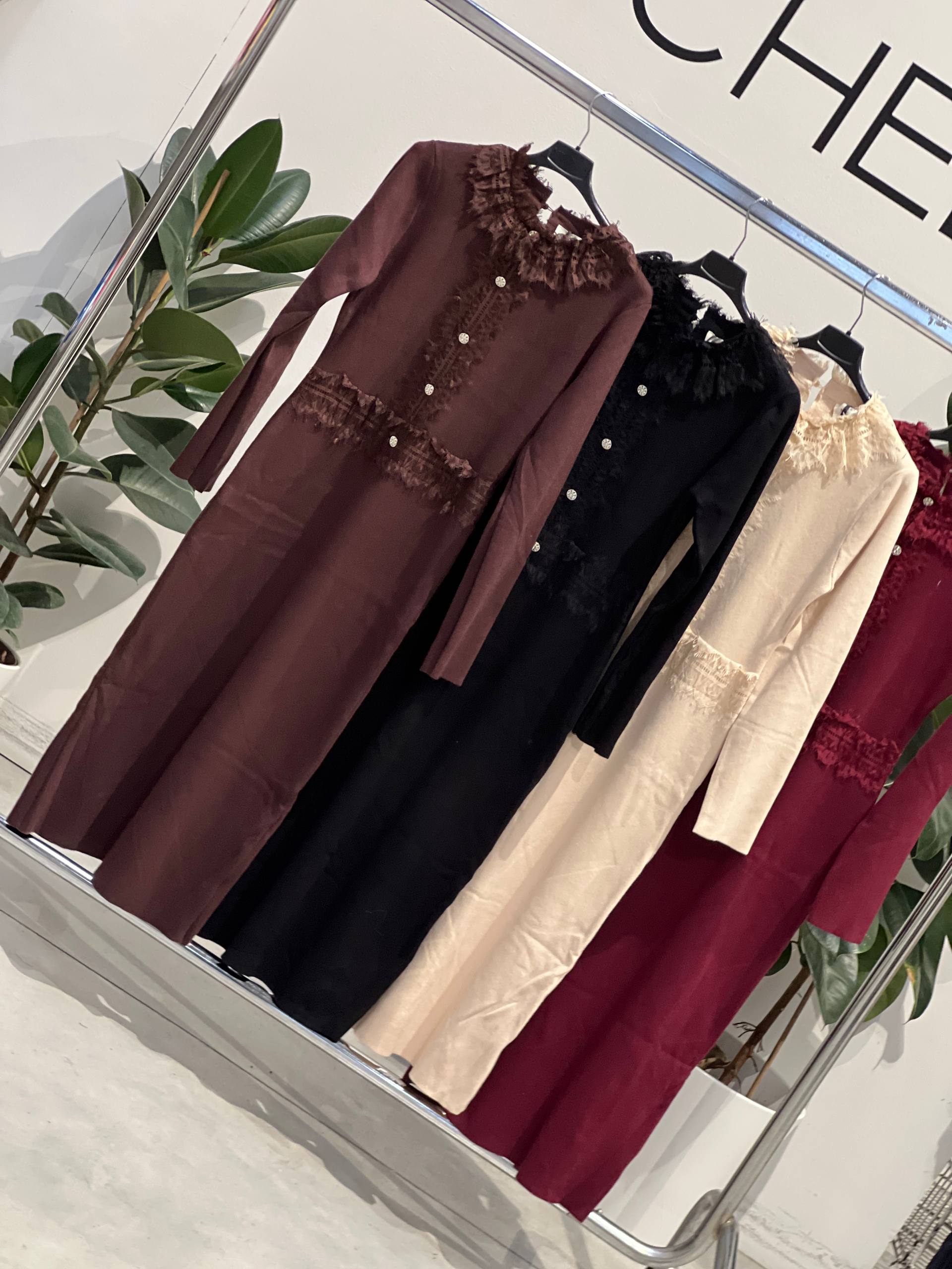 Amelie Follies (Michelle)