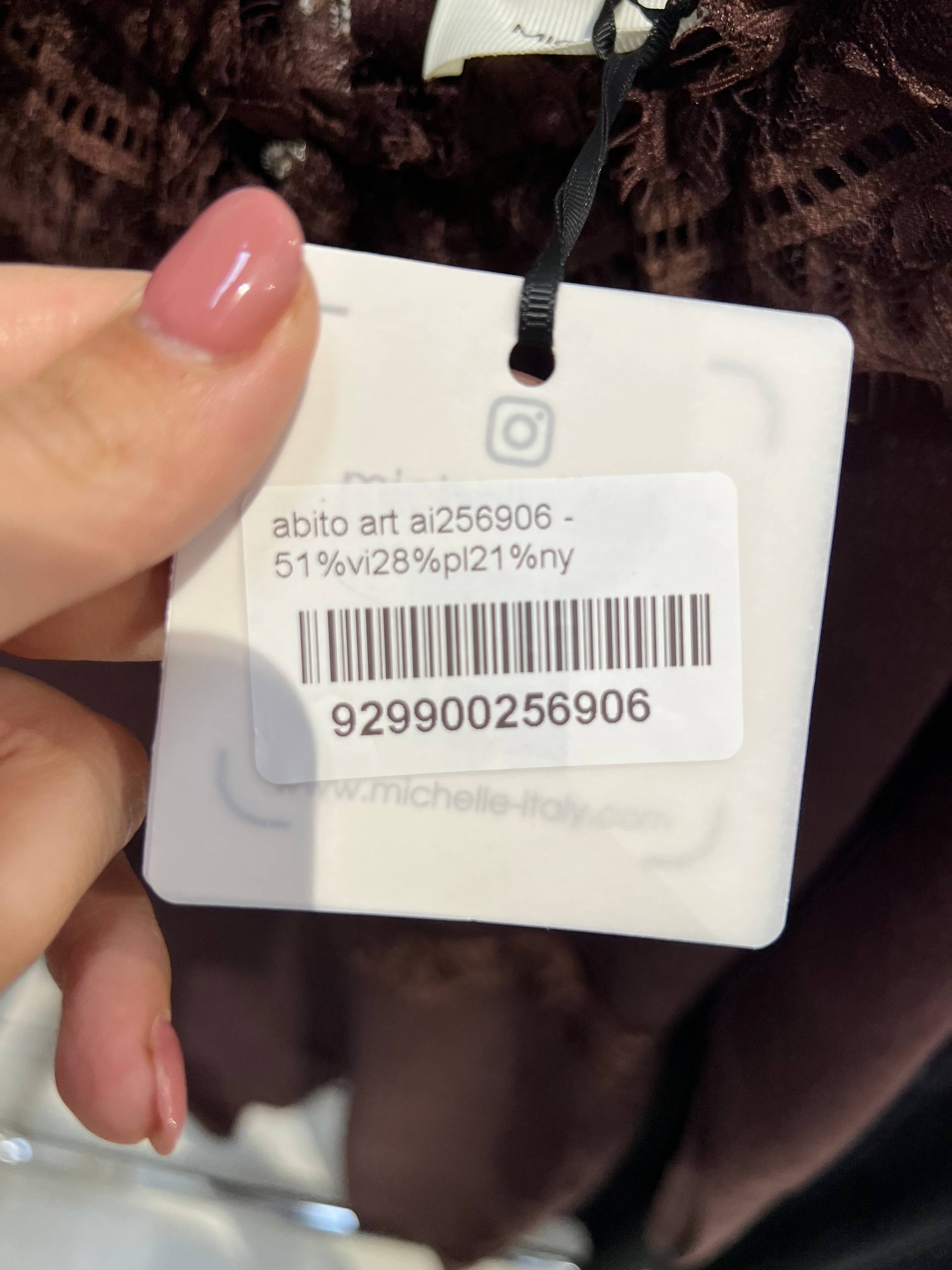 Amelie Follies (Michelle)