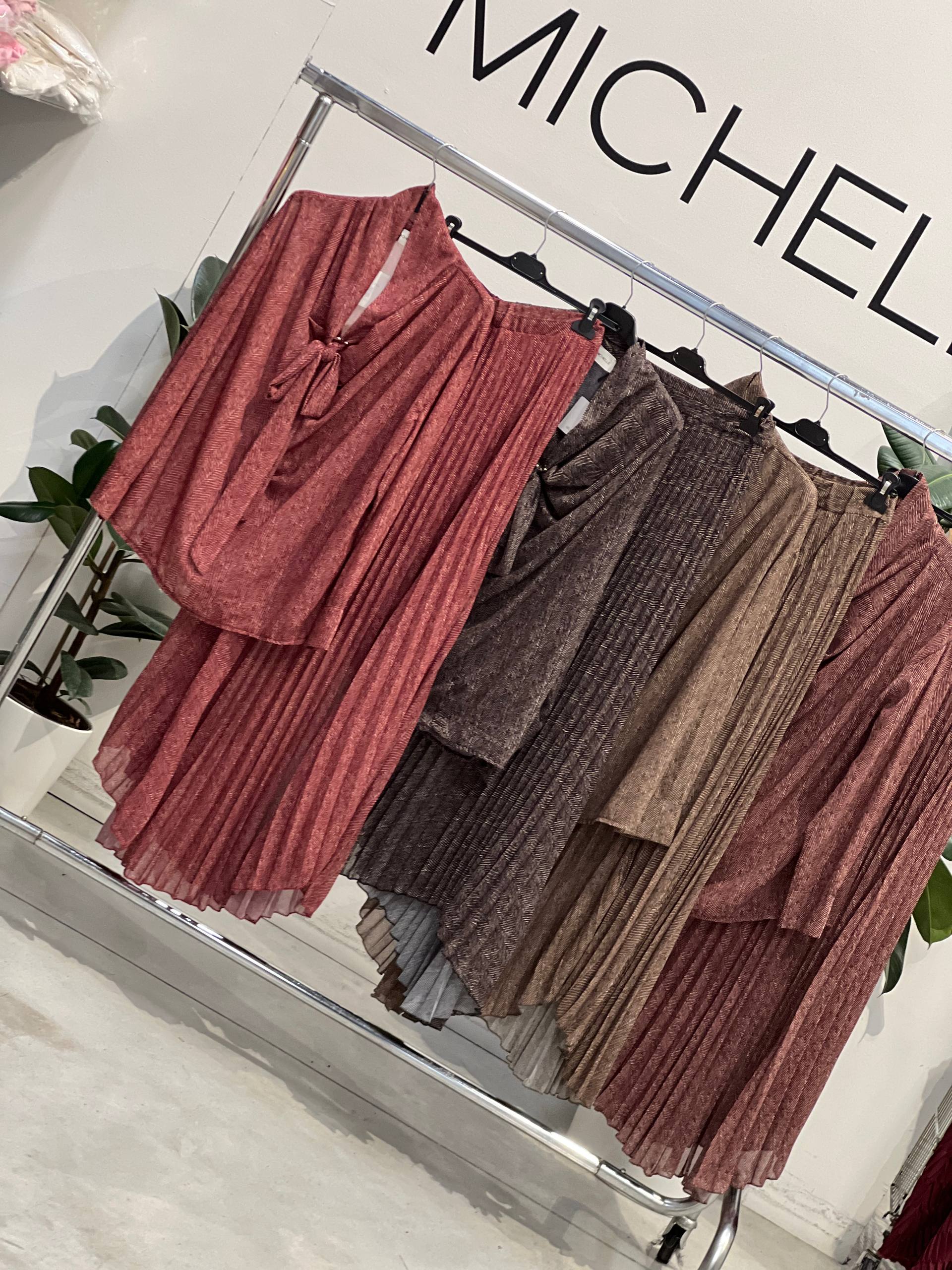 Amelie Follies (Michelle)