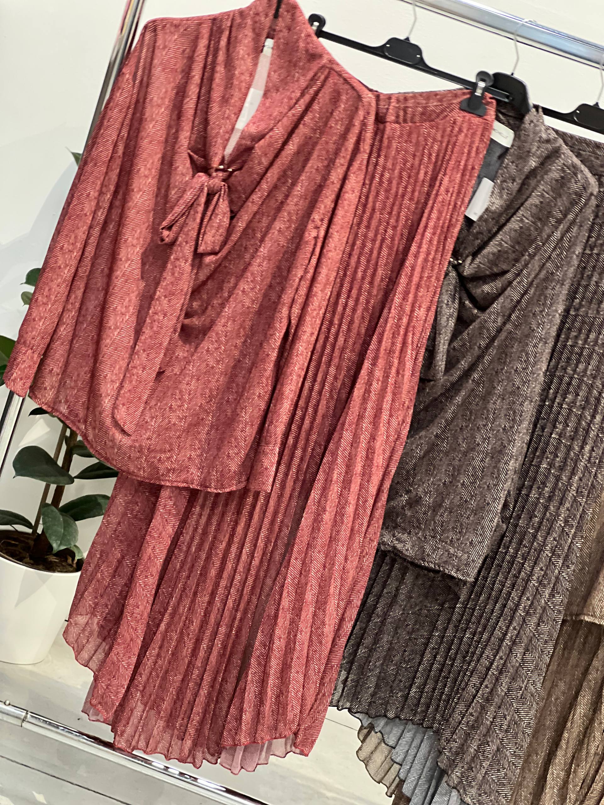 Amelie Follies (Michelle)