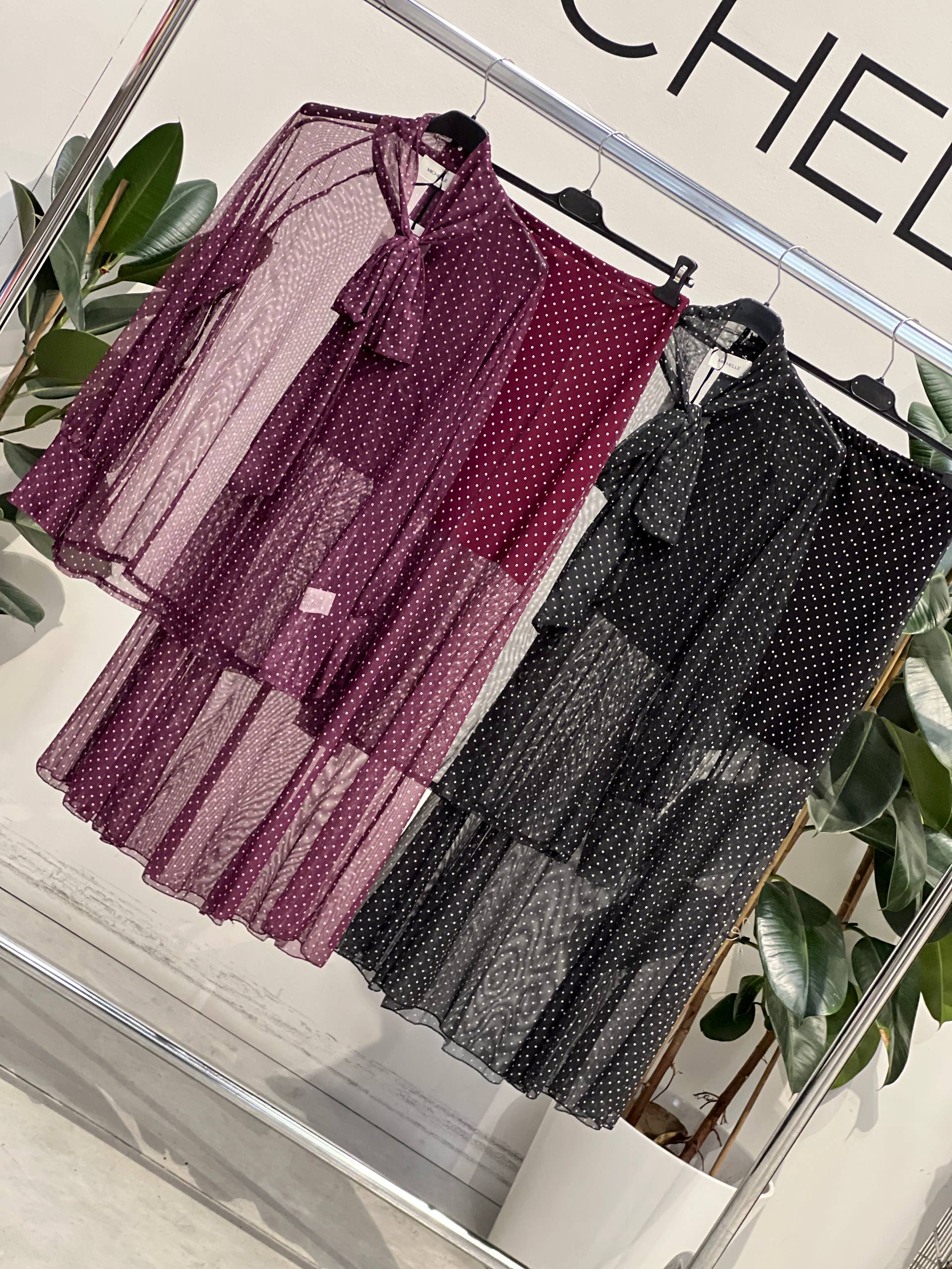 Amelie Follies (Michelle)