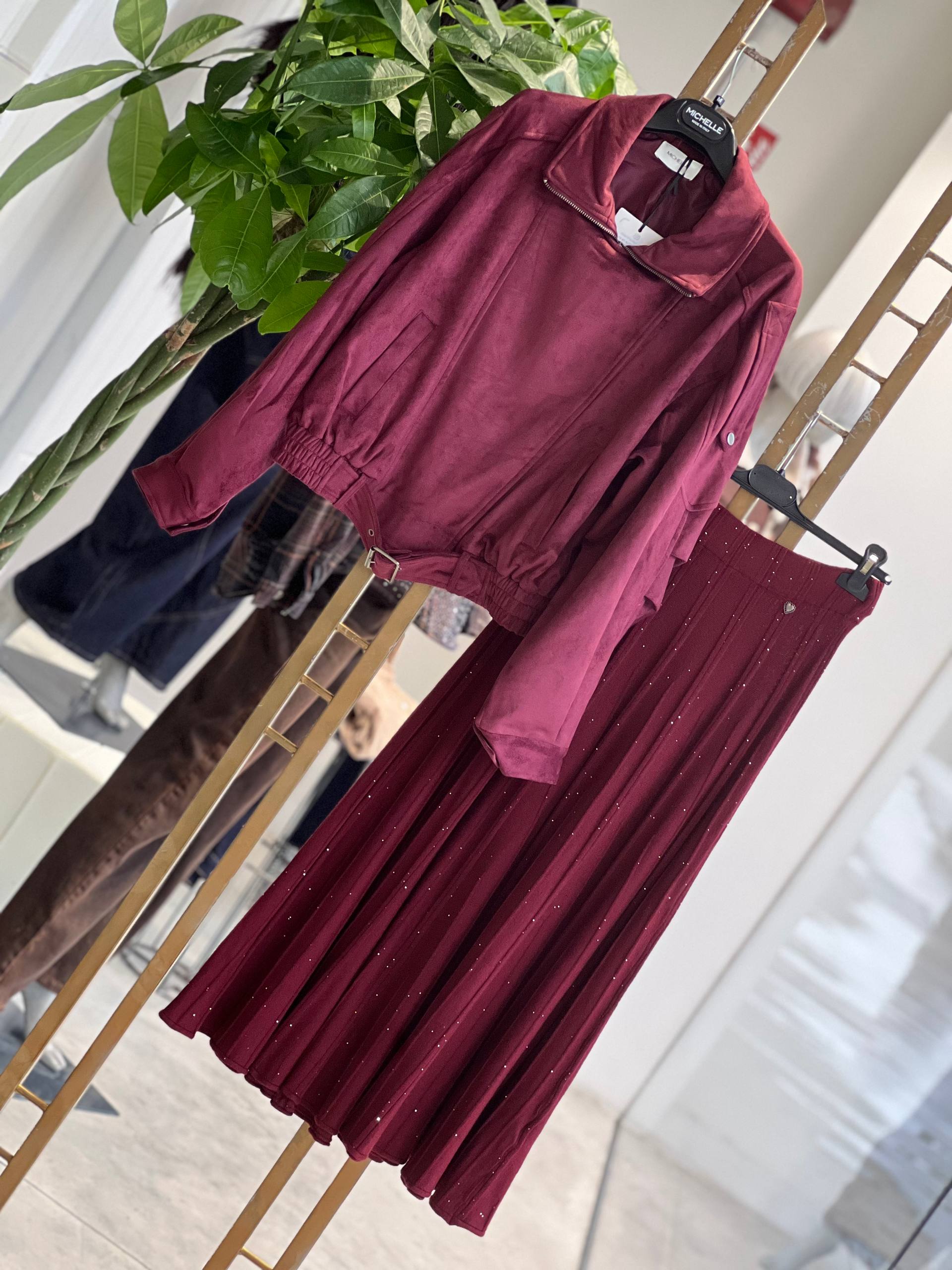 Amelie Follies (Michelle) Фото Amelie Follies (Michelle)