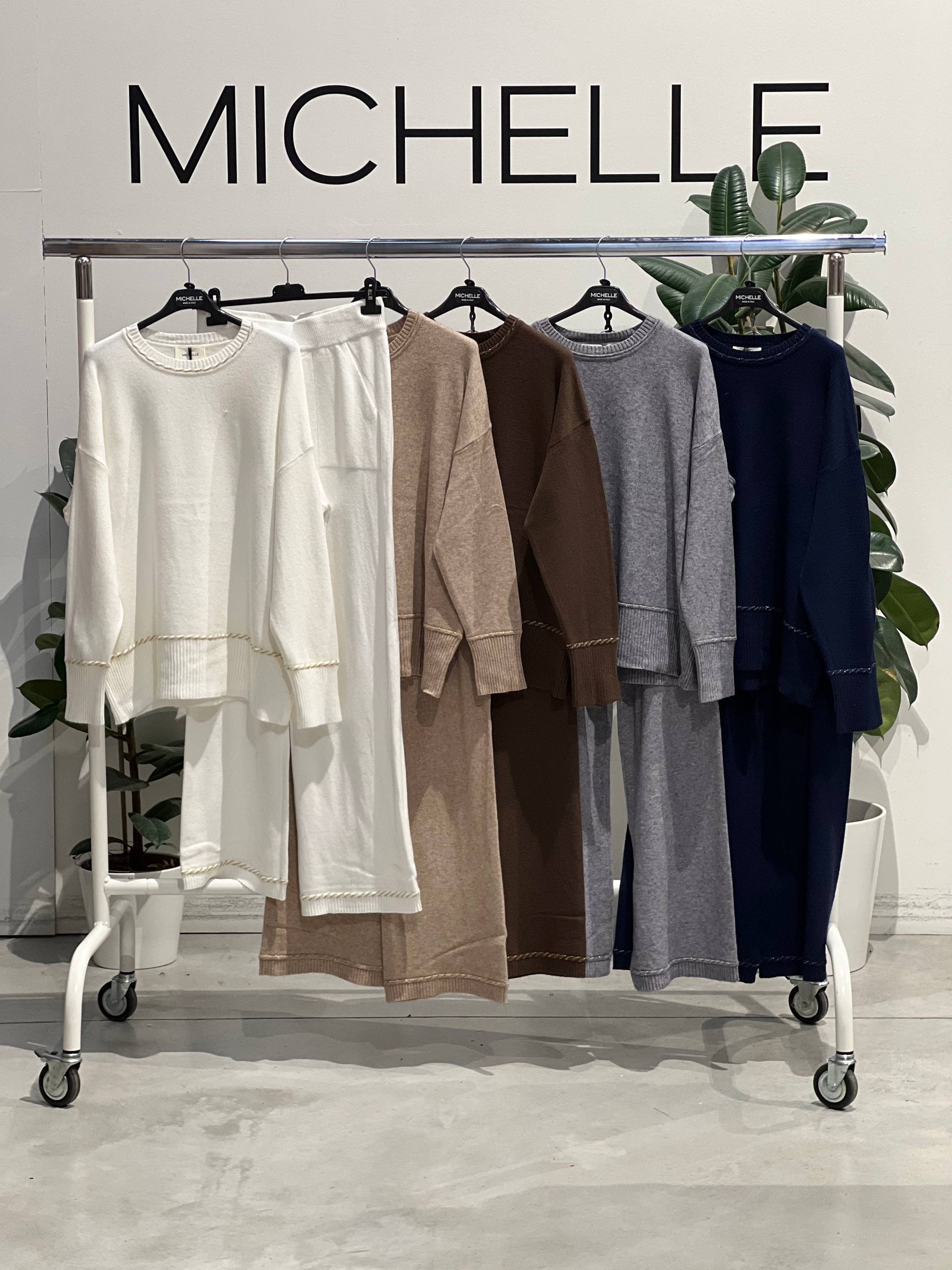 Amelie Follies (Michelle)