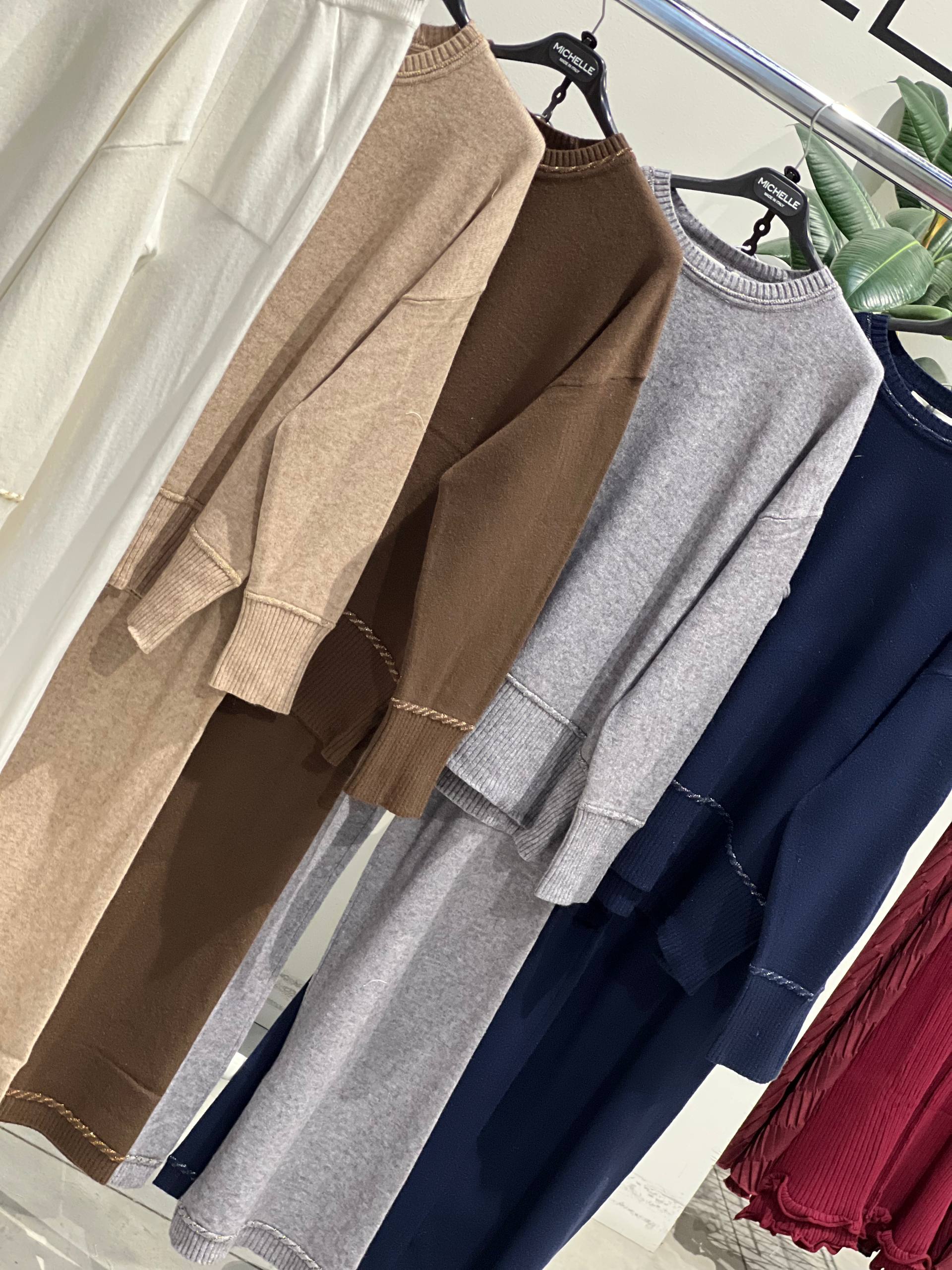 Amelie Follies (Michelle)