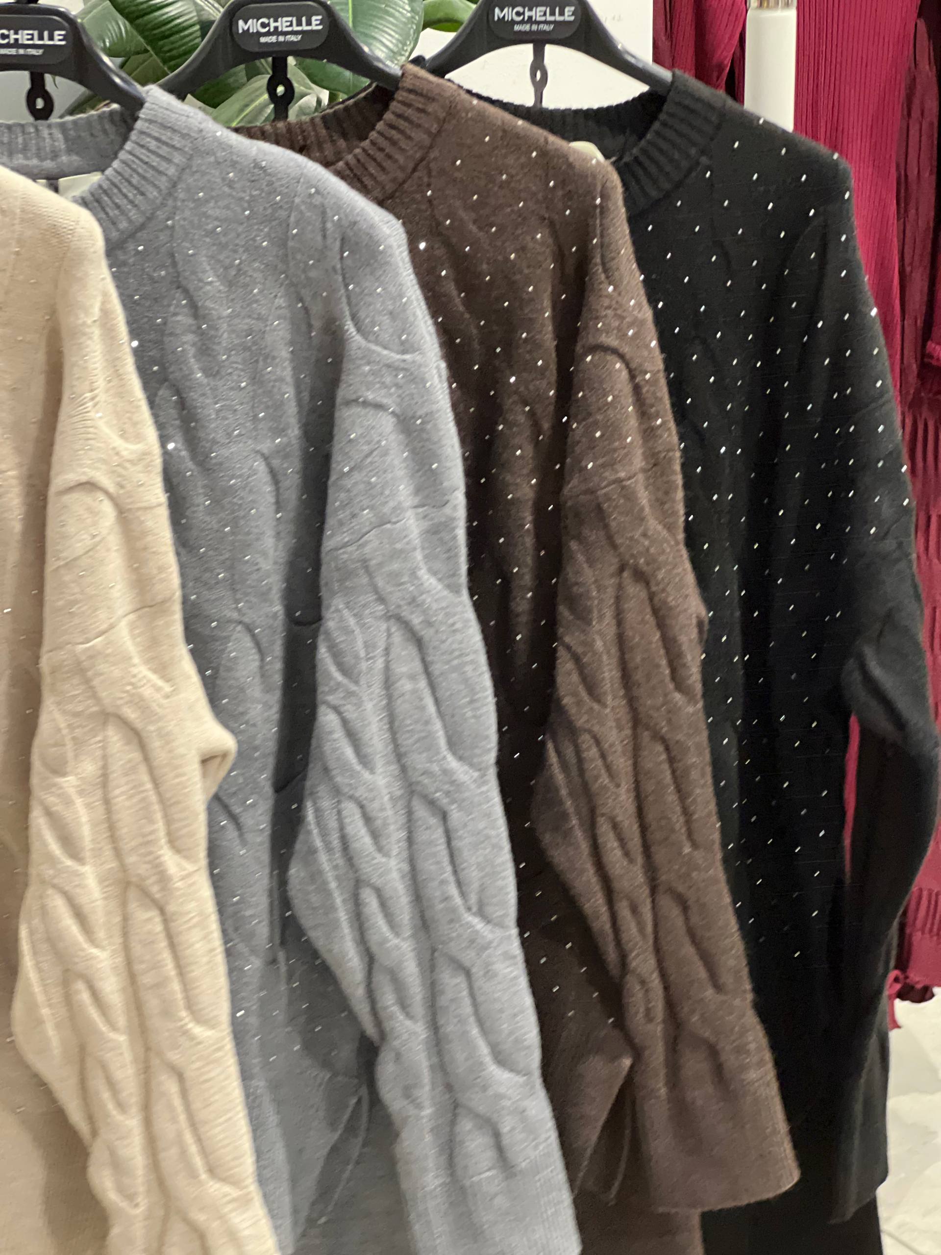 Amelie Follies (Michelle)