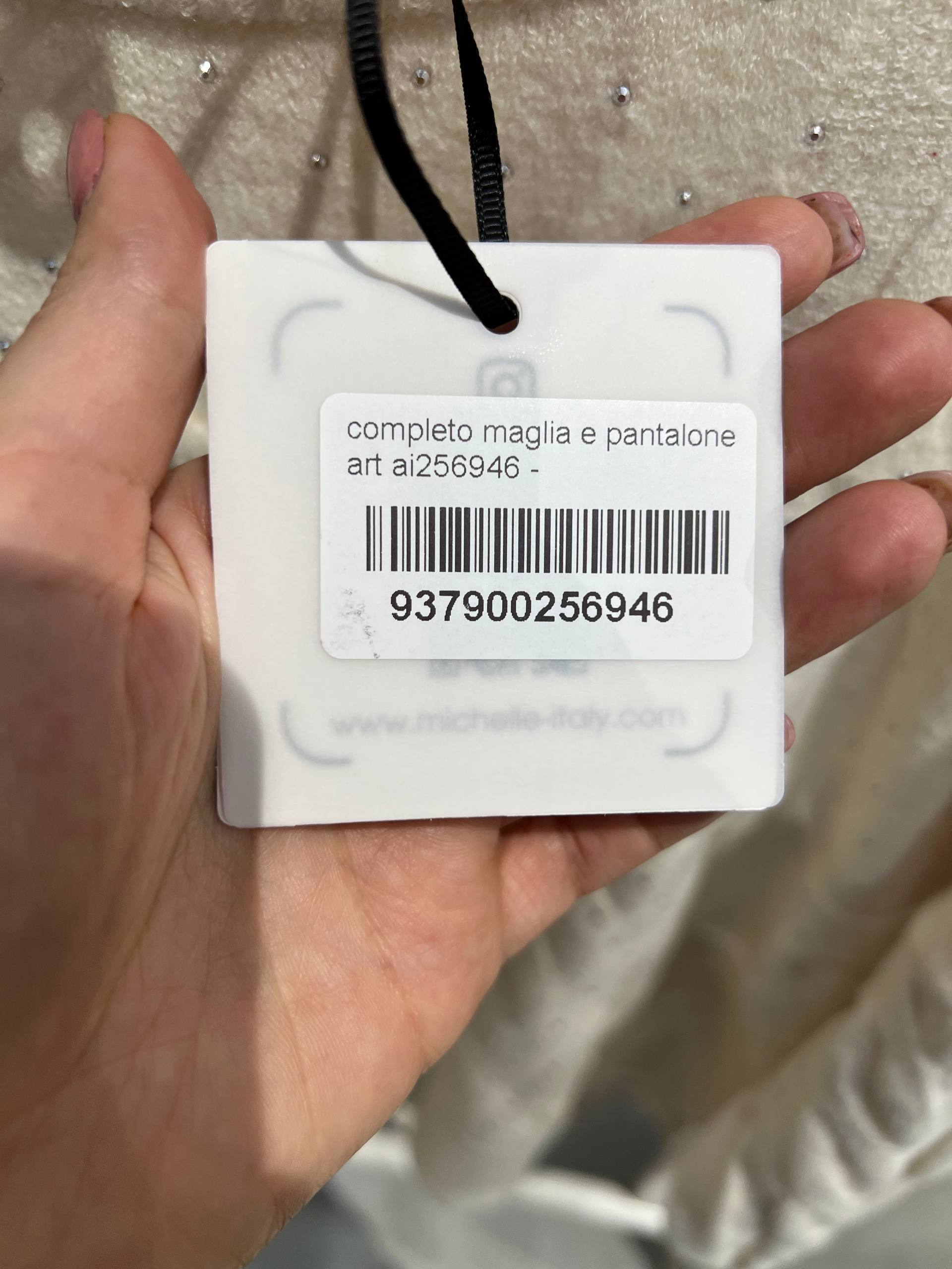 Amelie Follies (Michelle)