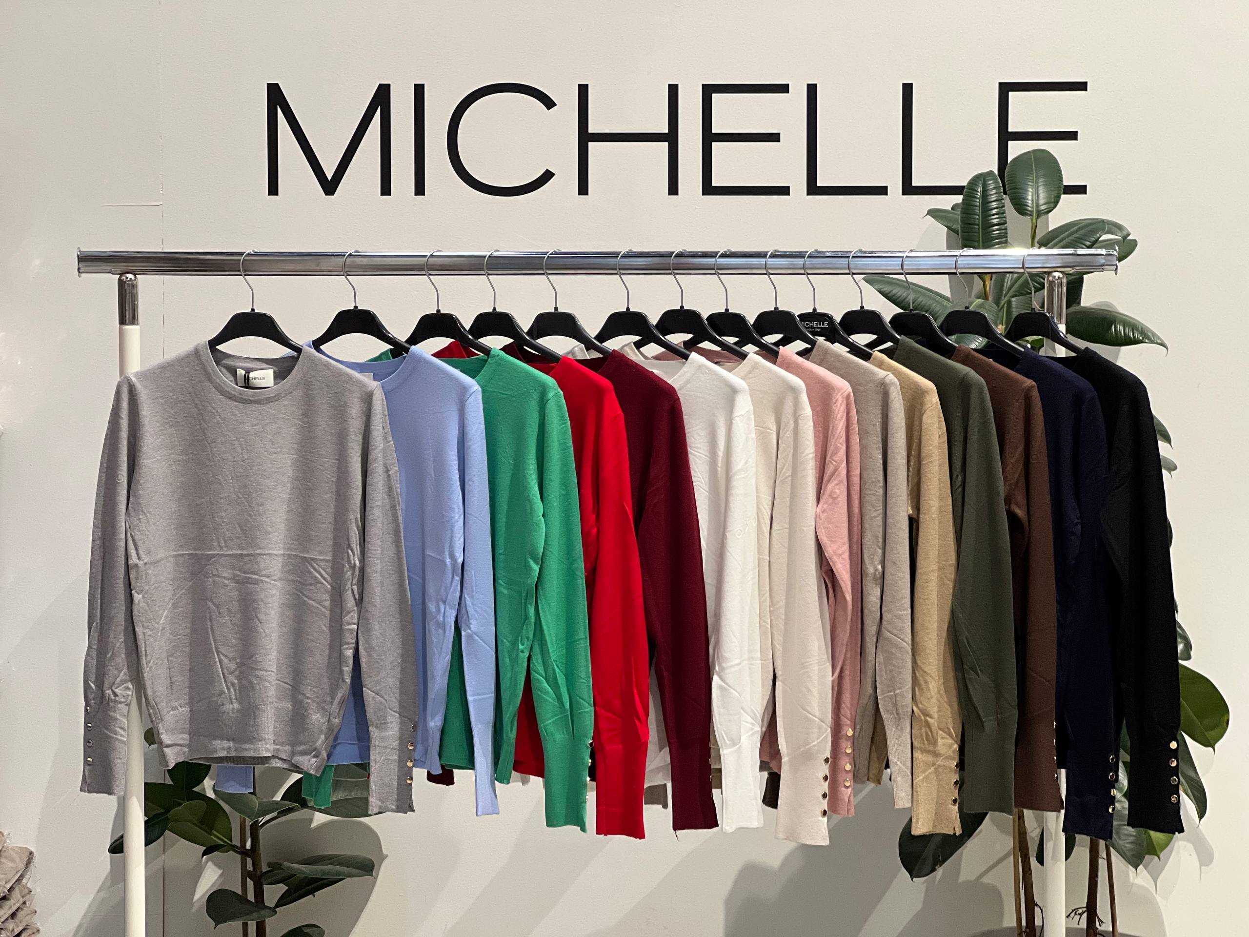 Amelie Follies (Michelle)