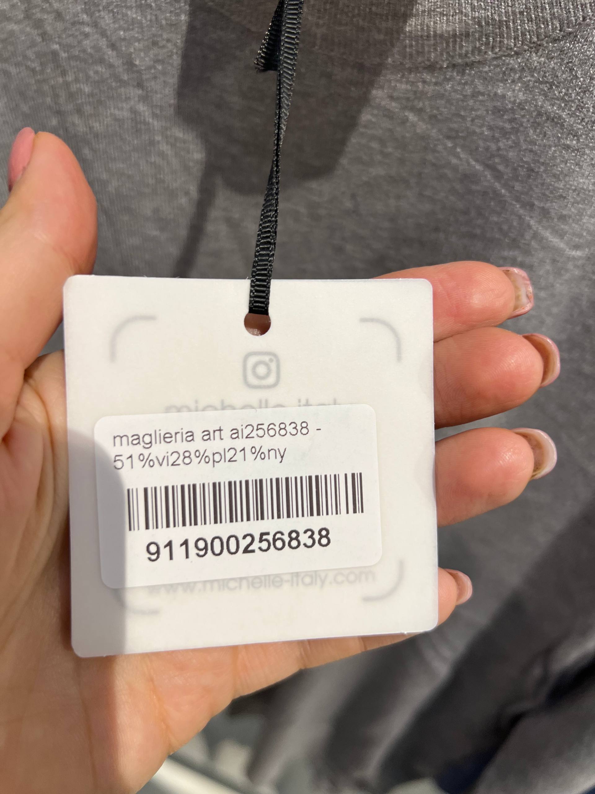 Amelie Follies (Michelle)