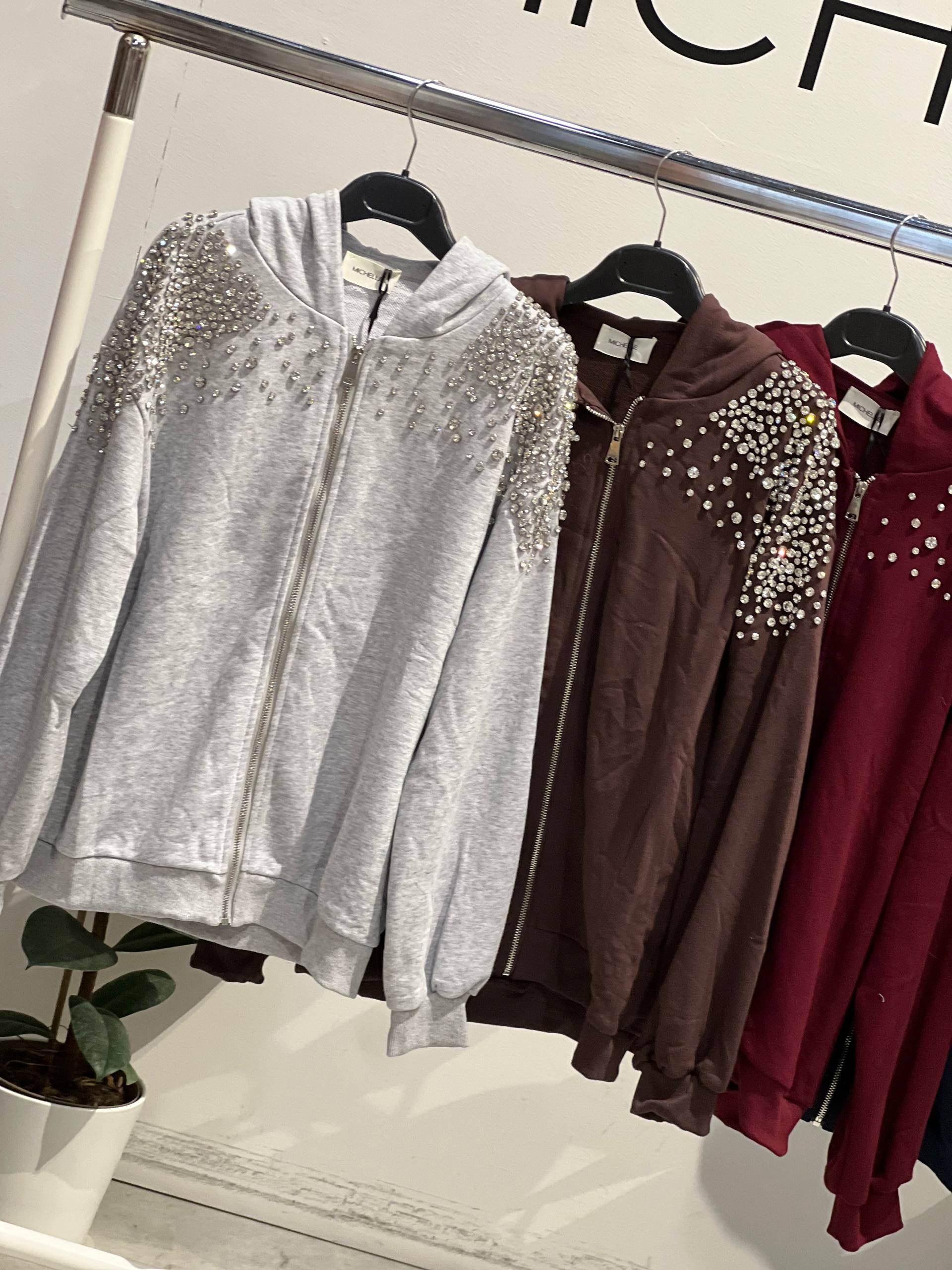 Amelie Follies (Michelle)