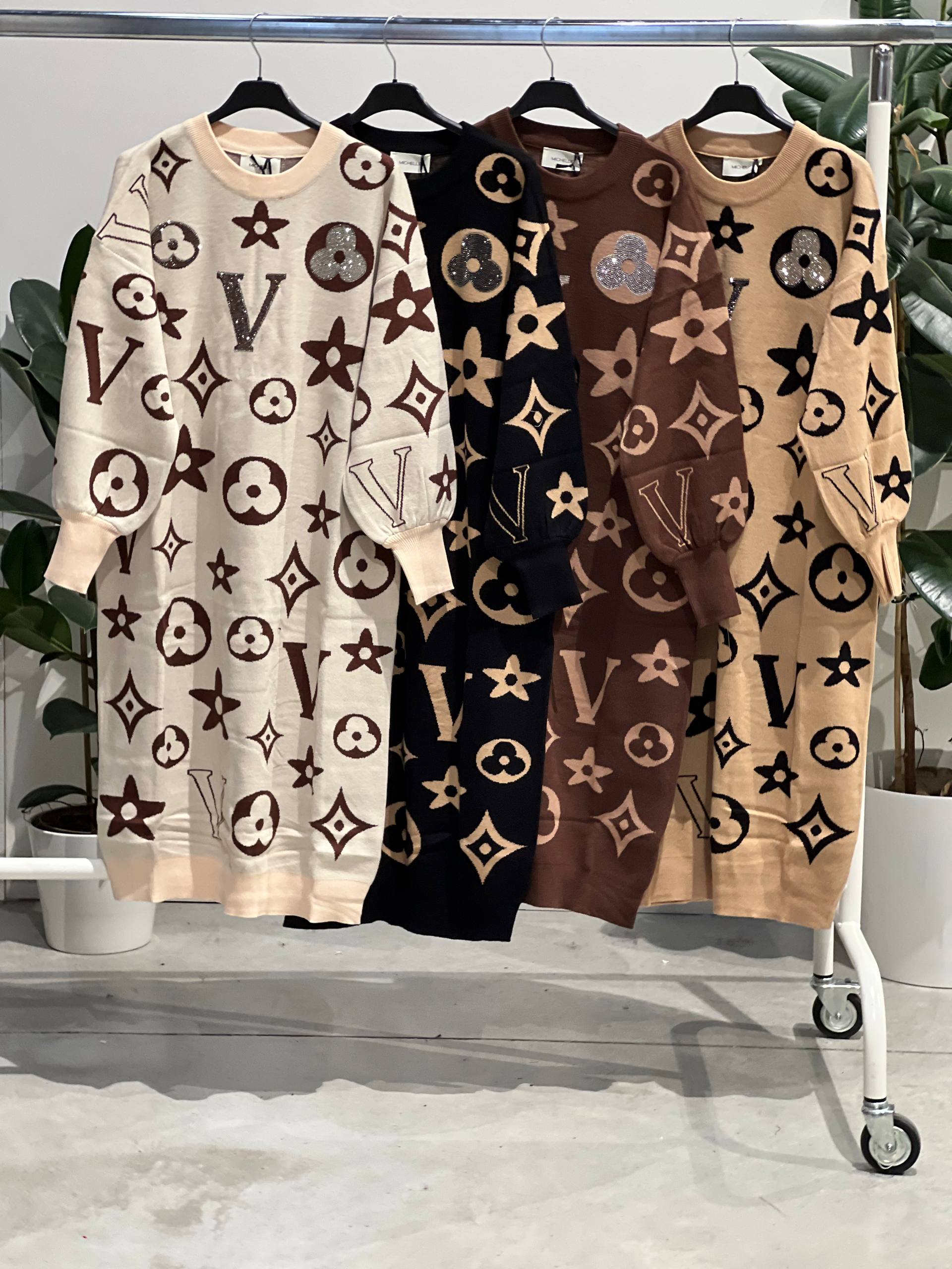 Фото Amelie Follies (Michelle)