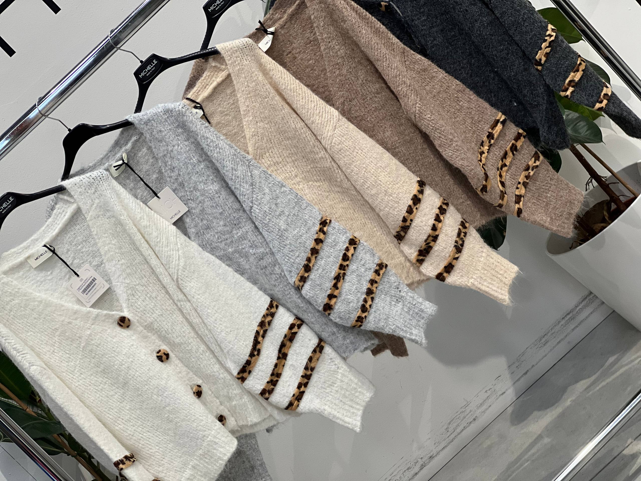 Amelie Follies (Michelle)