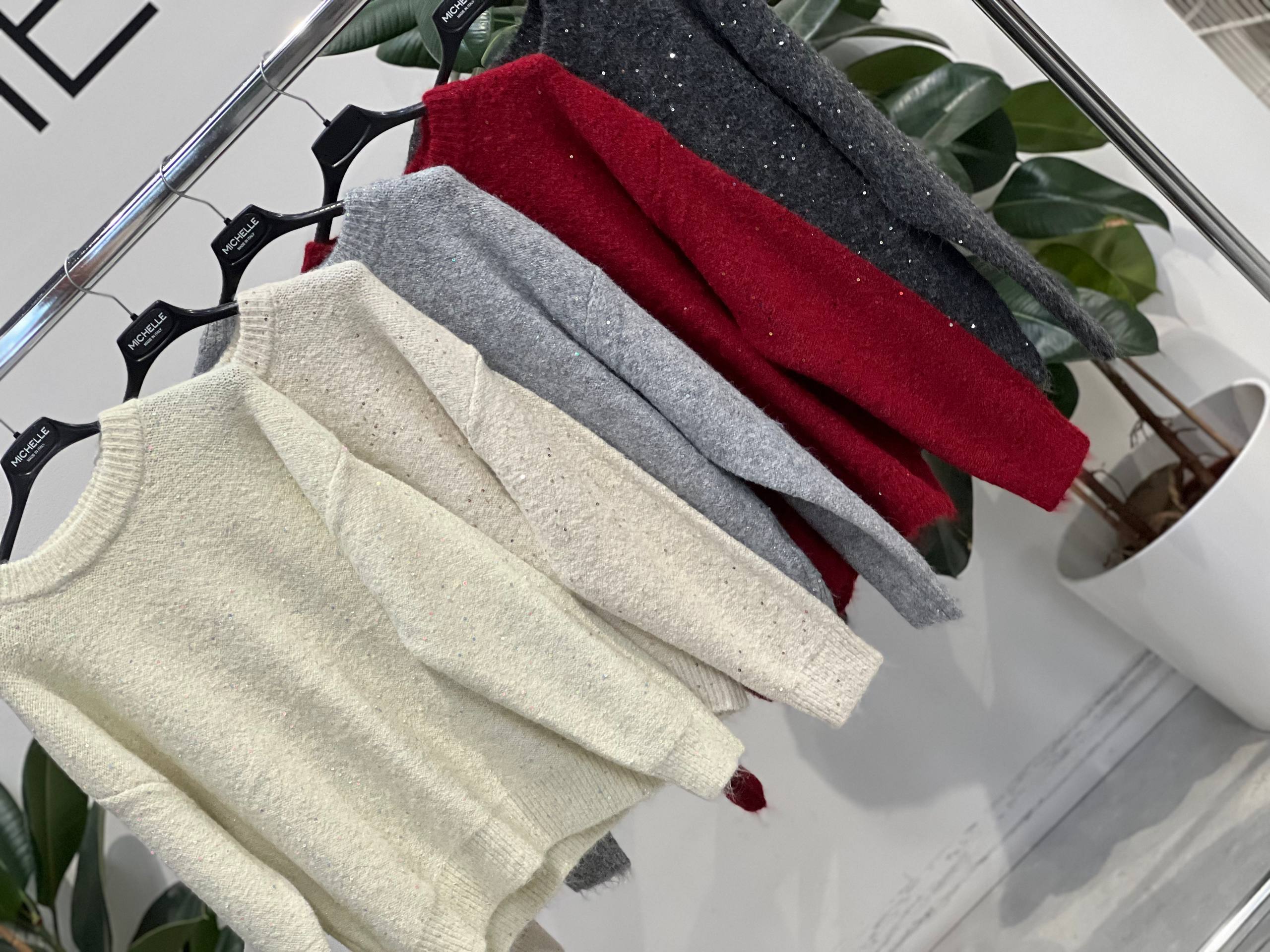 Amelie Follies (Michelle) Фото Amelie Follies (Michelle)