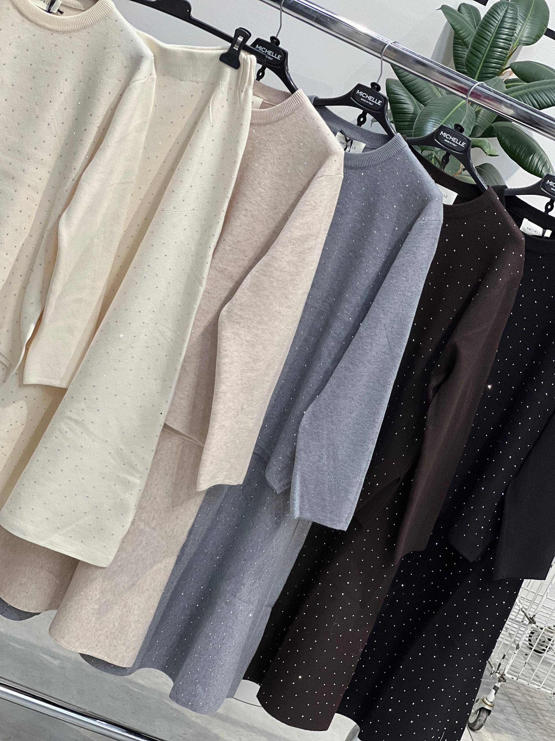 Amelie Follies (Michelle)