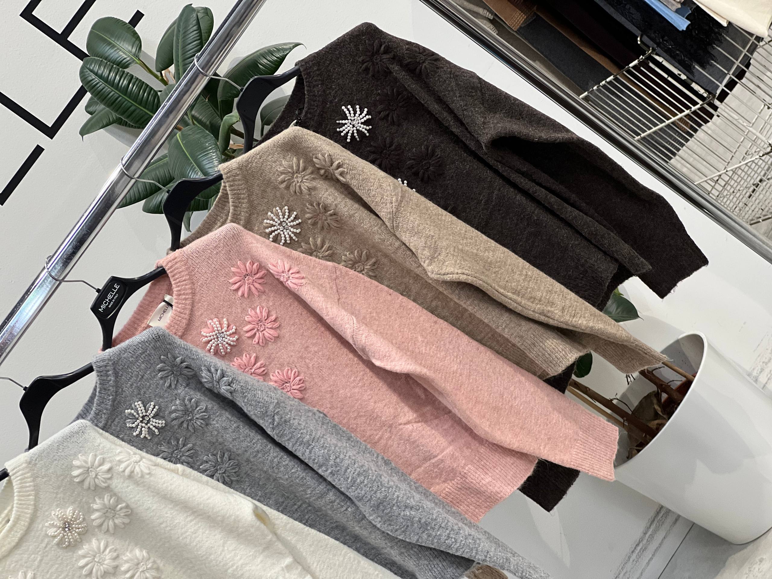 Amelie Follies (Michelle) Фото Amelie Follies (Michelle)