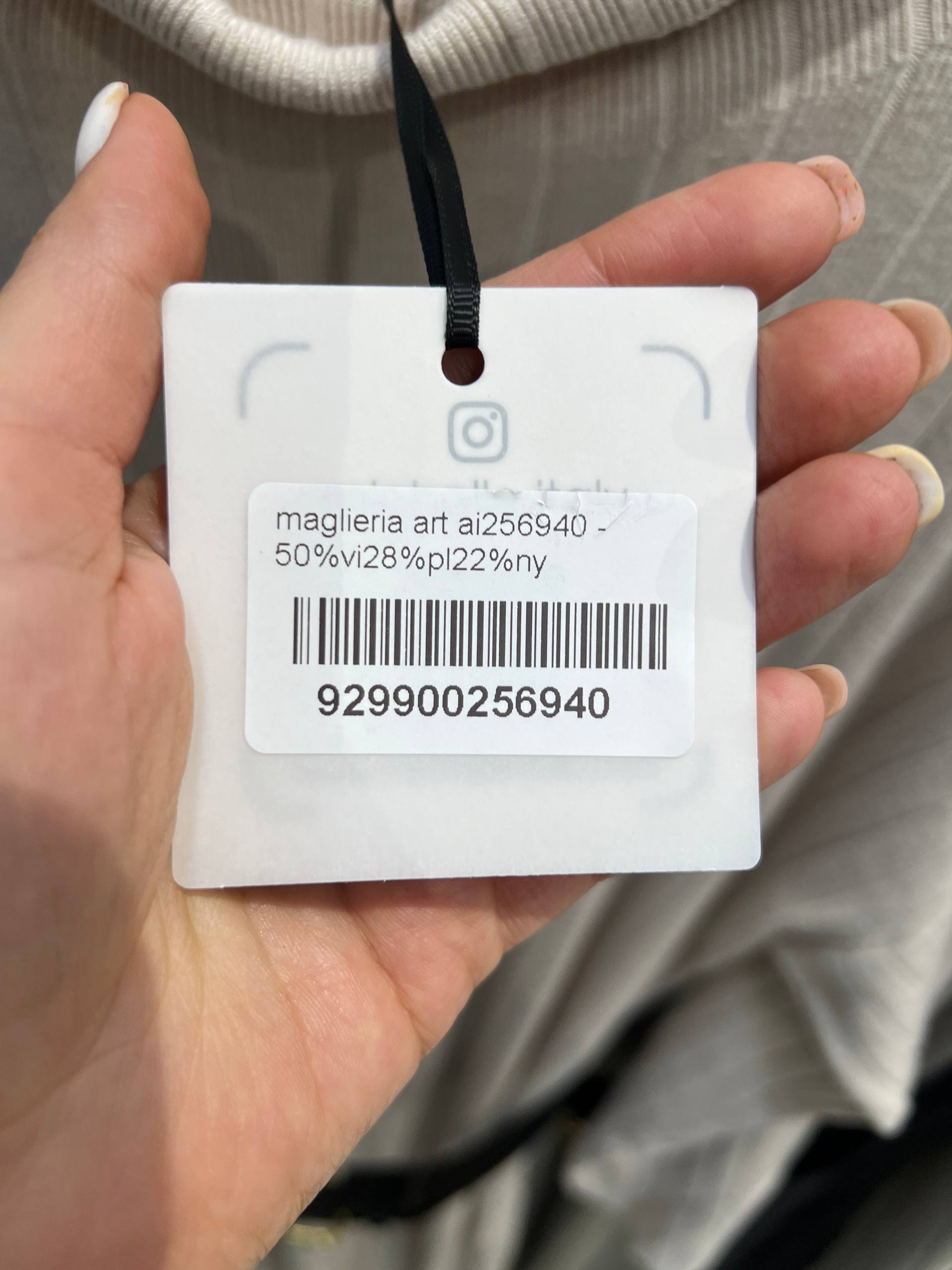 Amelie Follies (Michelle)