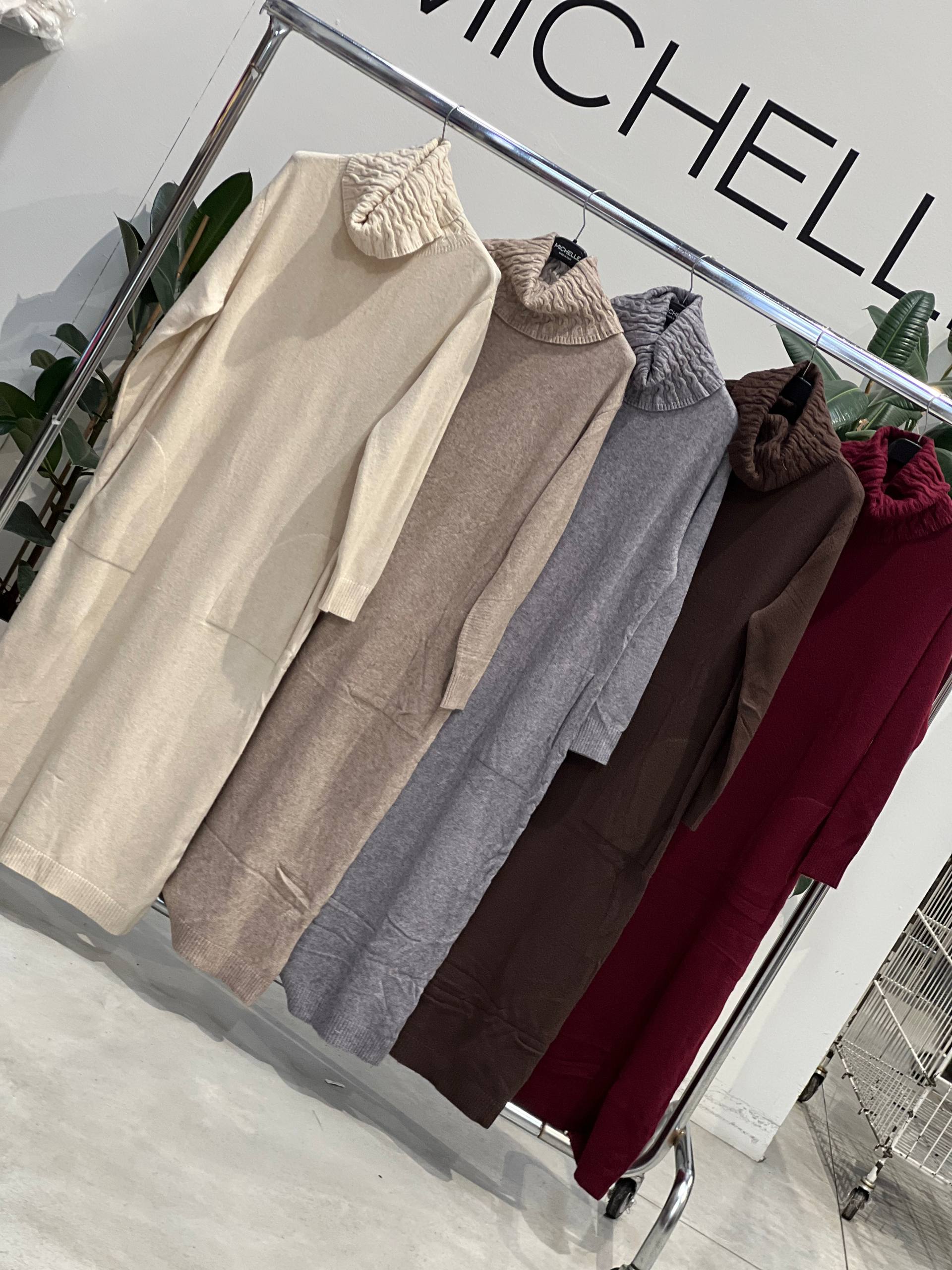 Amelie Follies (Michelle)