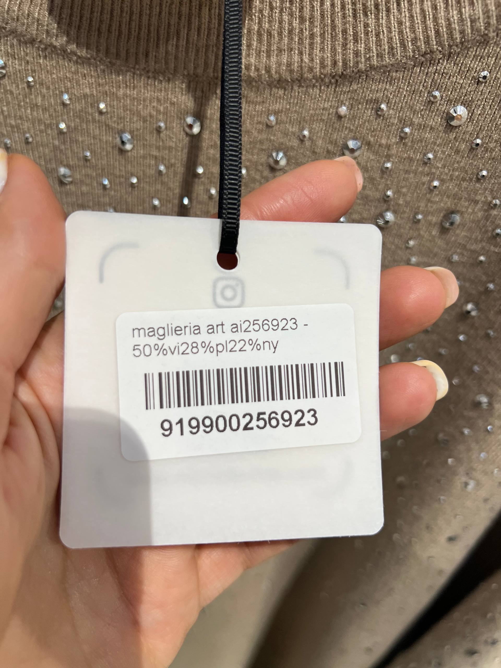 Amelie Follies (Michelle)