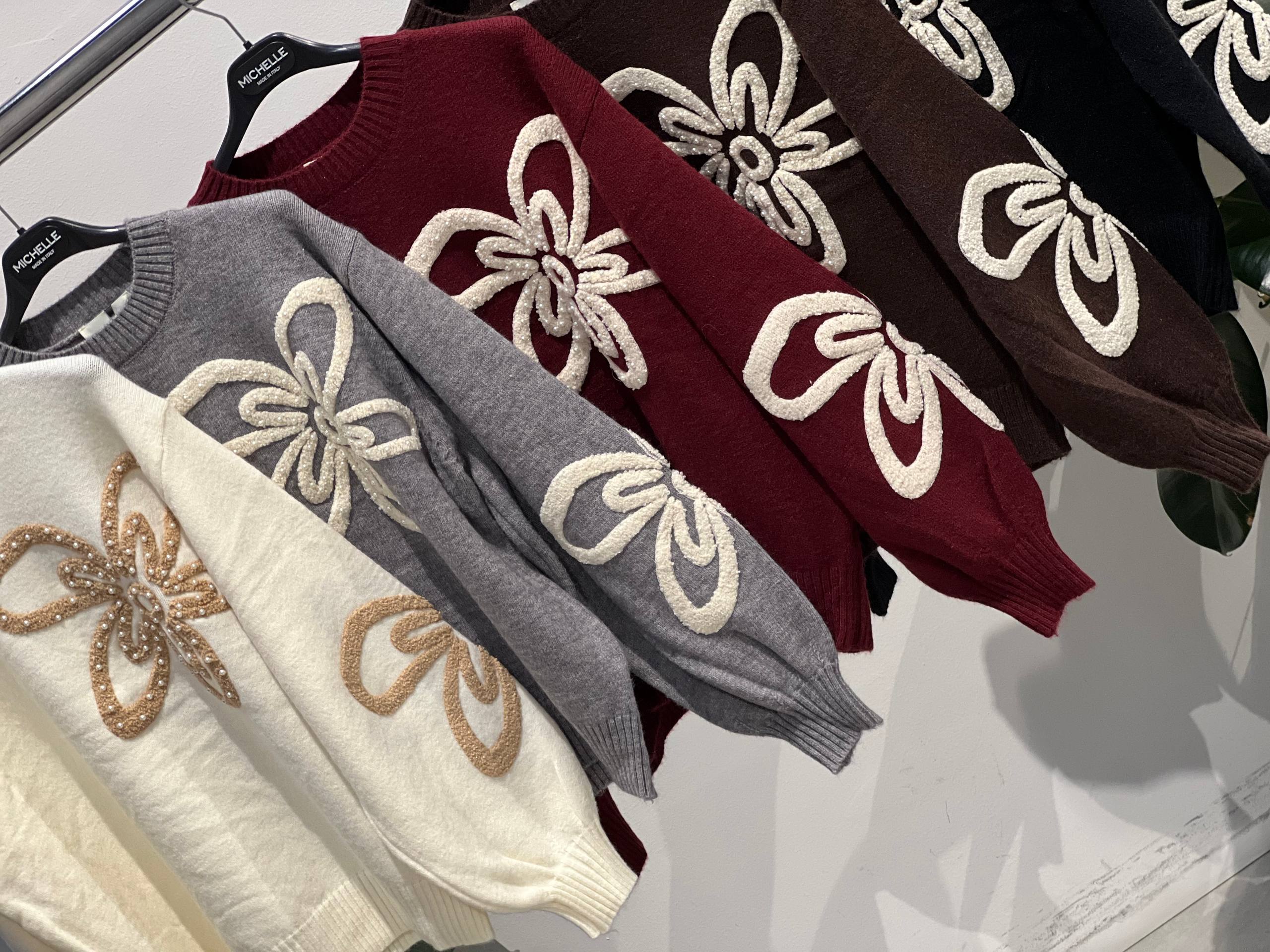 Amelie Follies (Michelle)