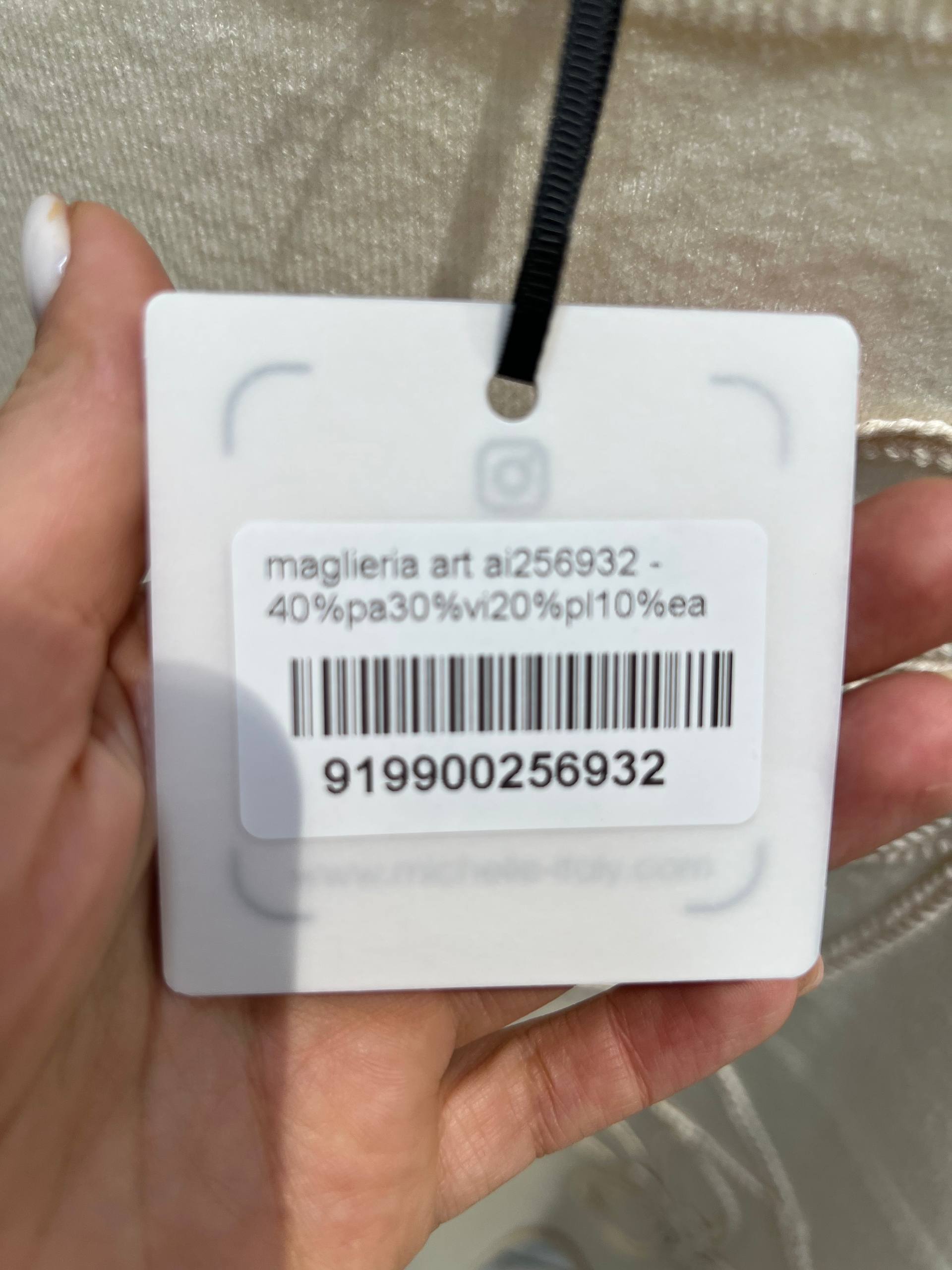 Amelie Follies (Michelle)