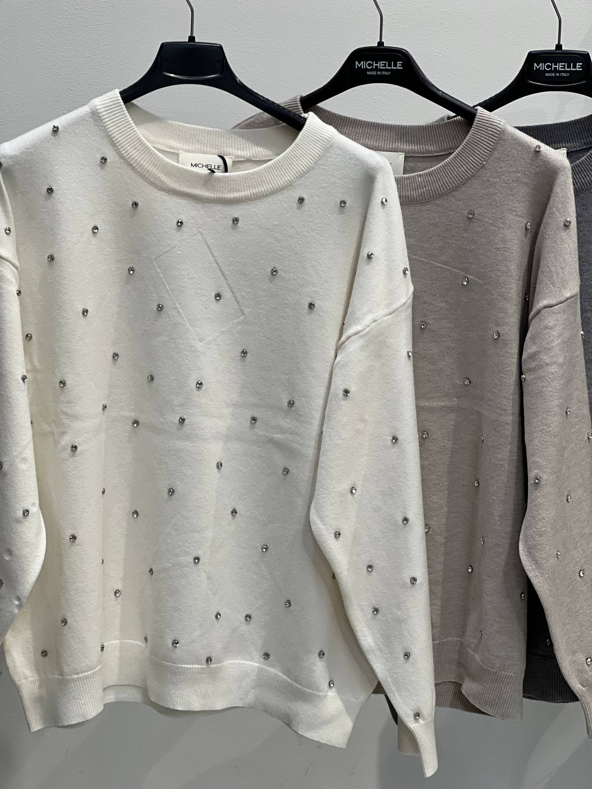 Amelie Follies (Michelle)