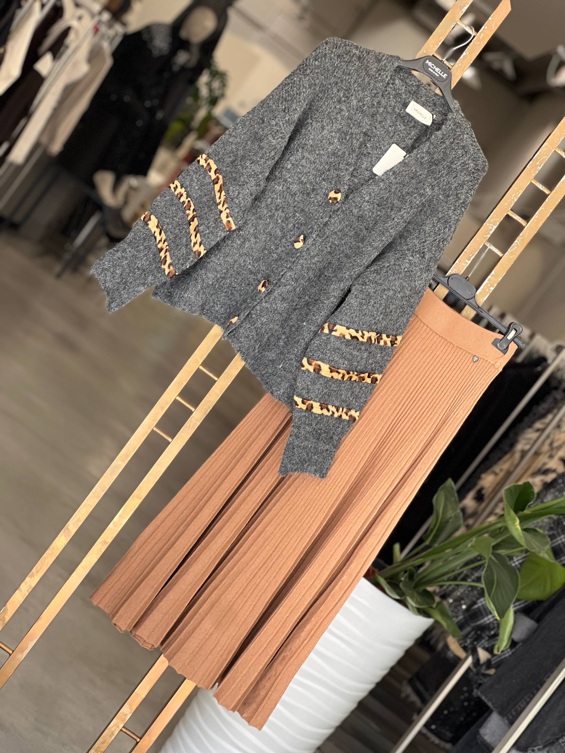 Amelie Follies (Michelle)