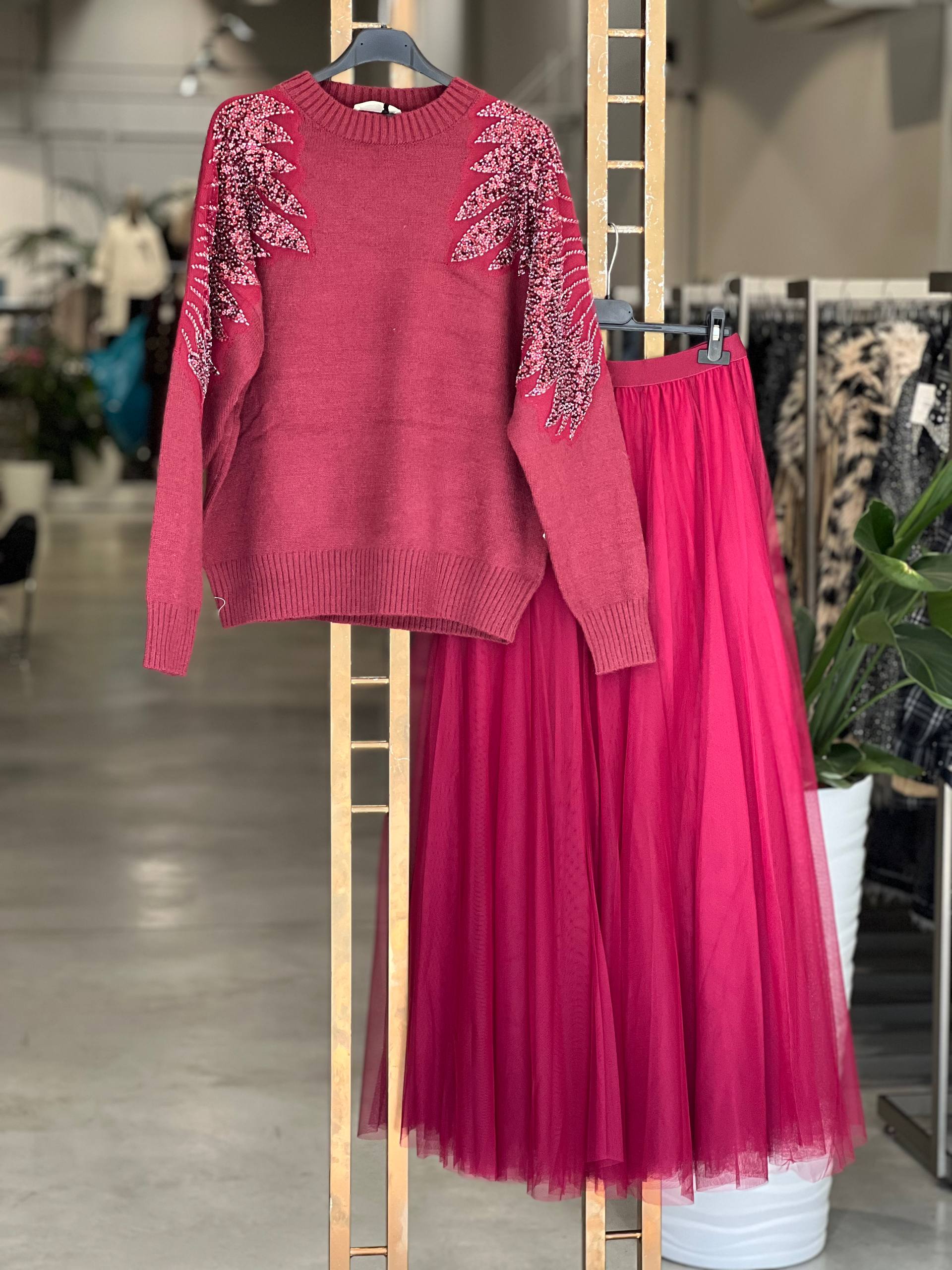 Amelie Follies (Michelle)