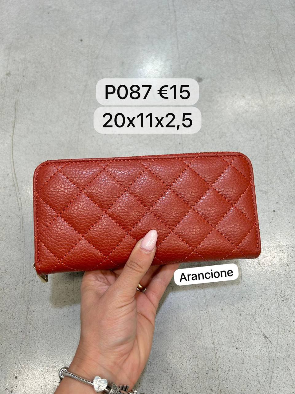 Les Bourdelles Фото Les Bourdelles