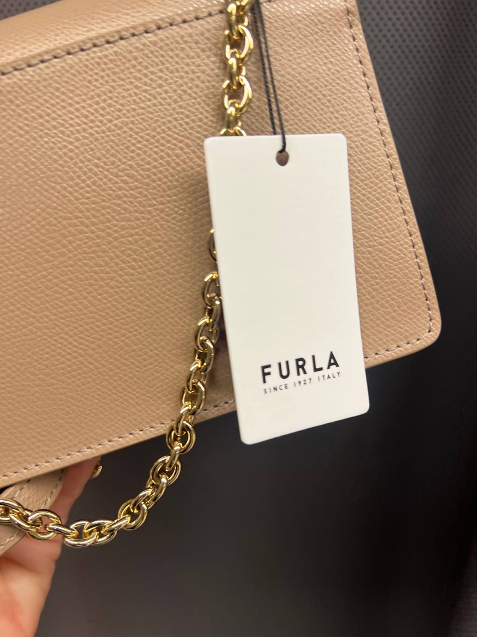 Outlet Фото Outlet