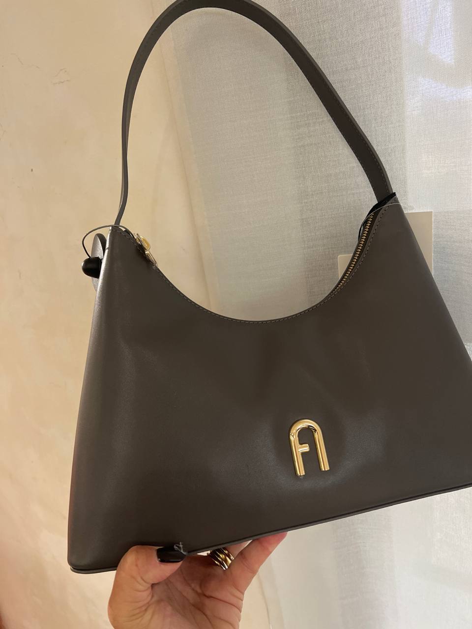 Outlet Фото Outlet