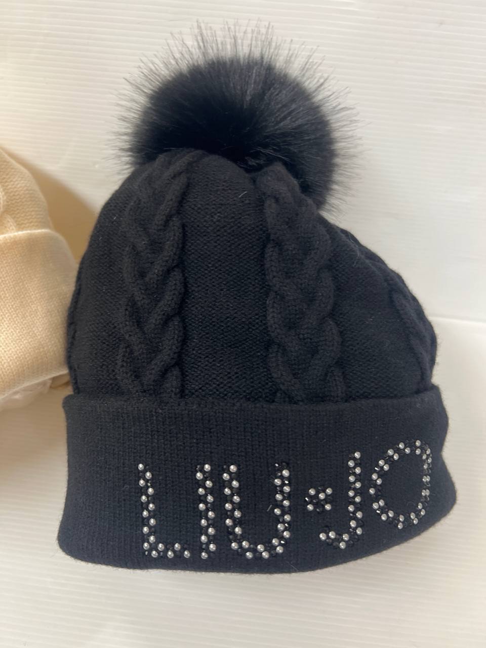 Outlet Фото Outlet