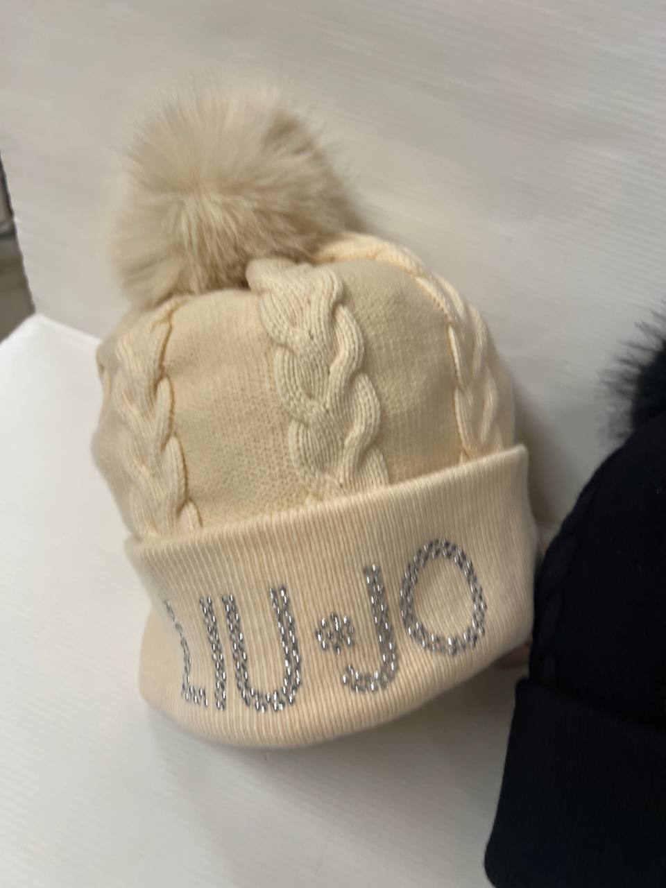 Outlet Фото Outlet