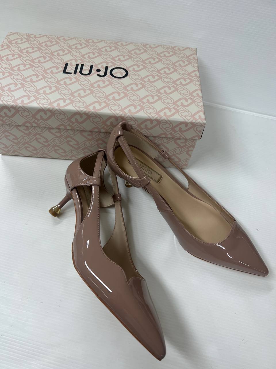 Итальянская одежда, бренд Outlet, арт. 73981883