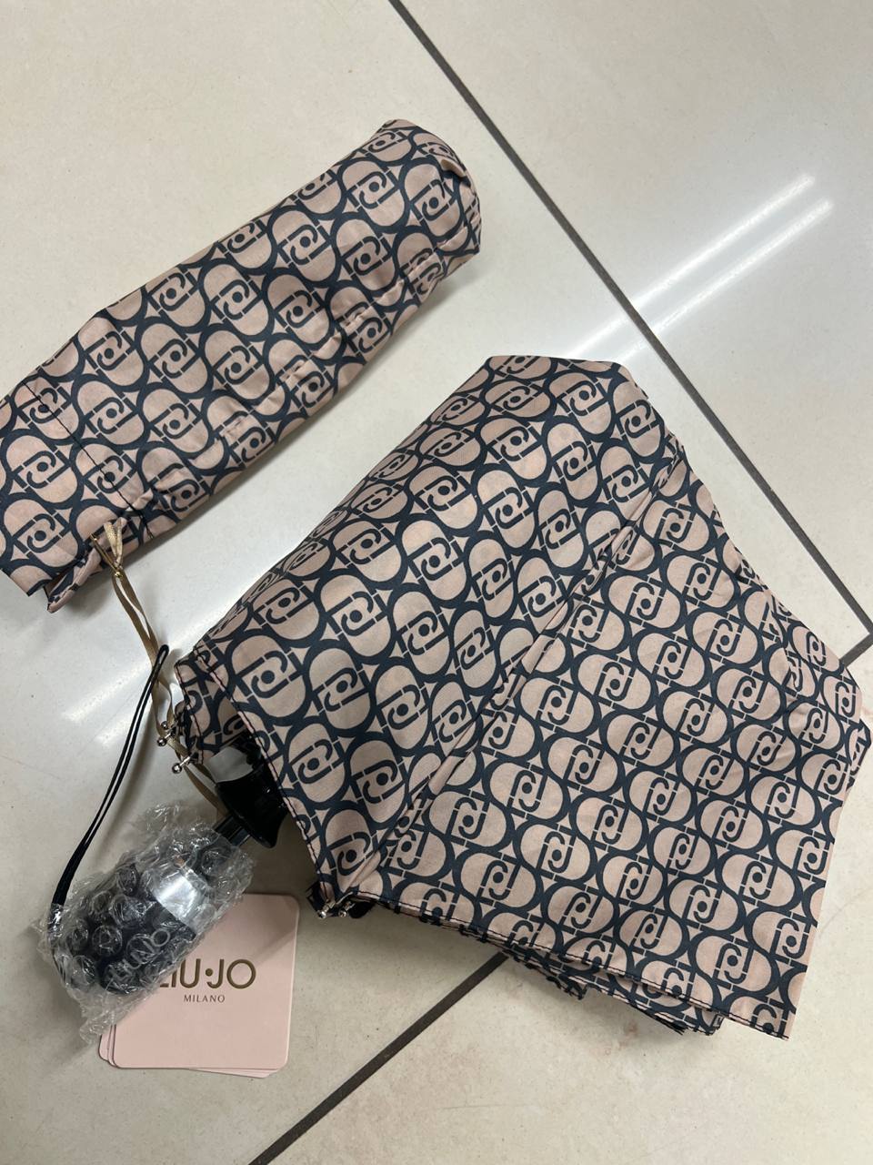 Outlet Фото Outlet