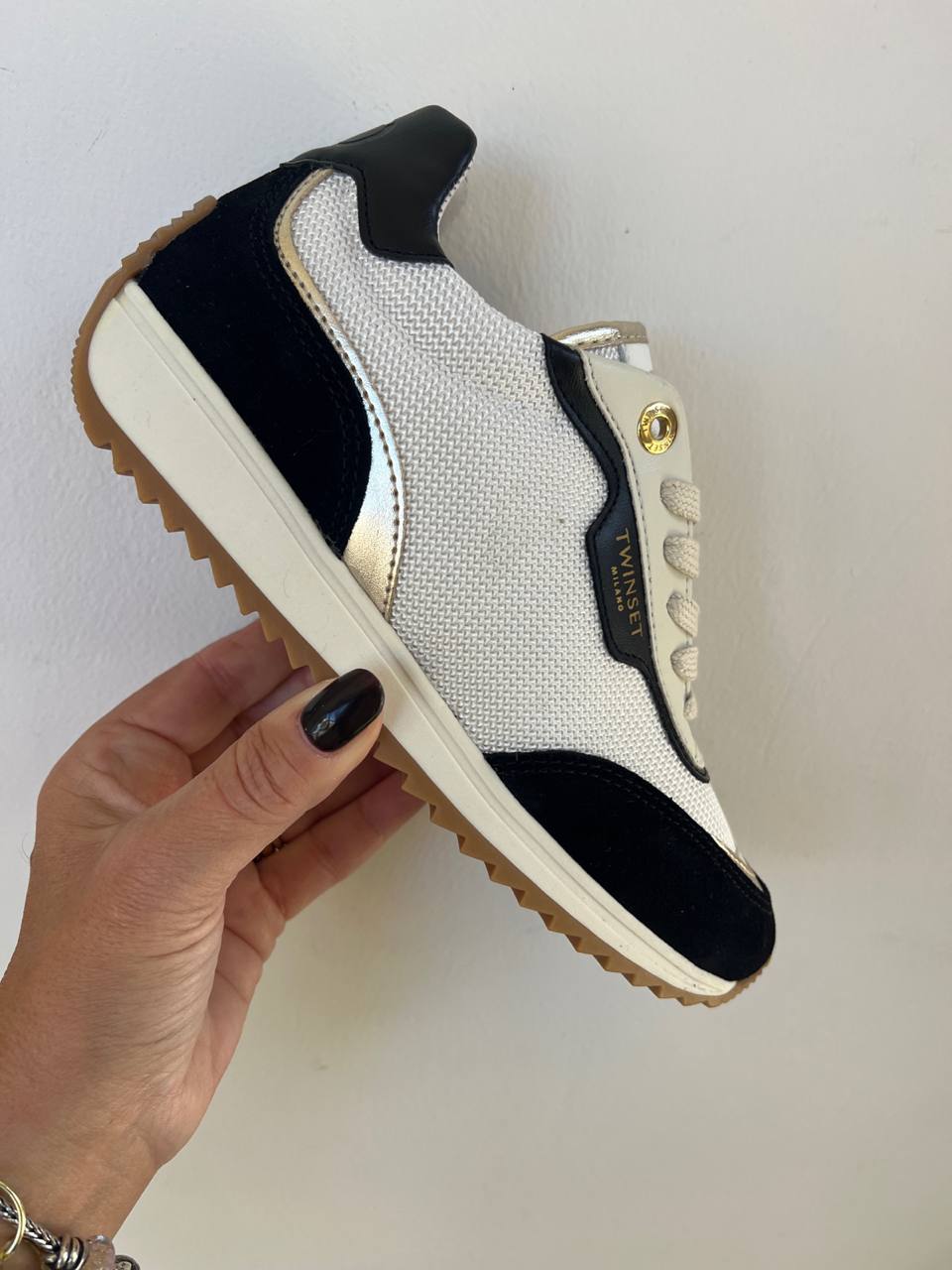 Outlet Фото Outlet