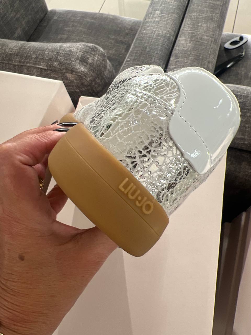 Outlet Фото Outlet