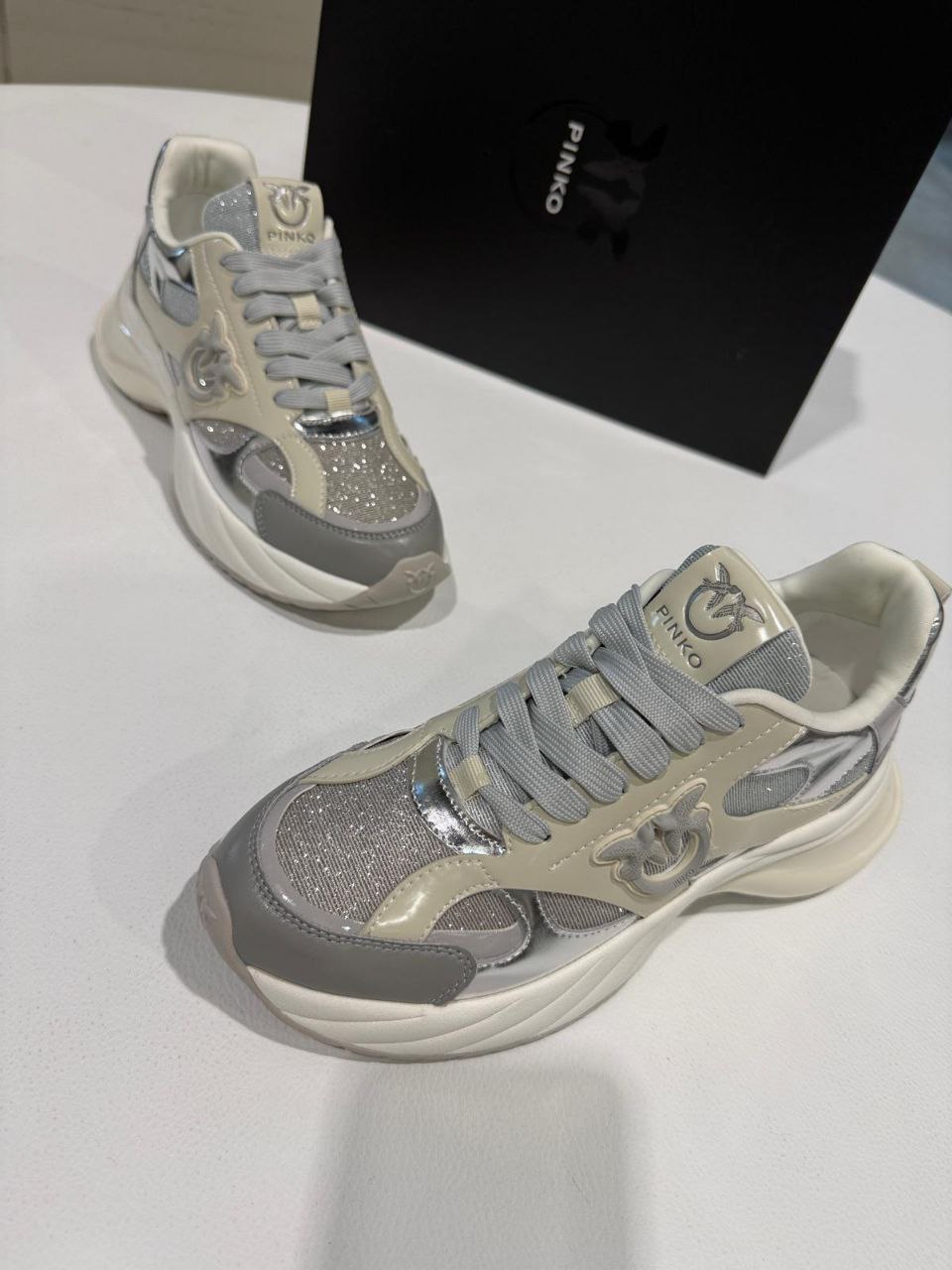 Outlet Фото Outlet