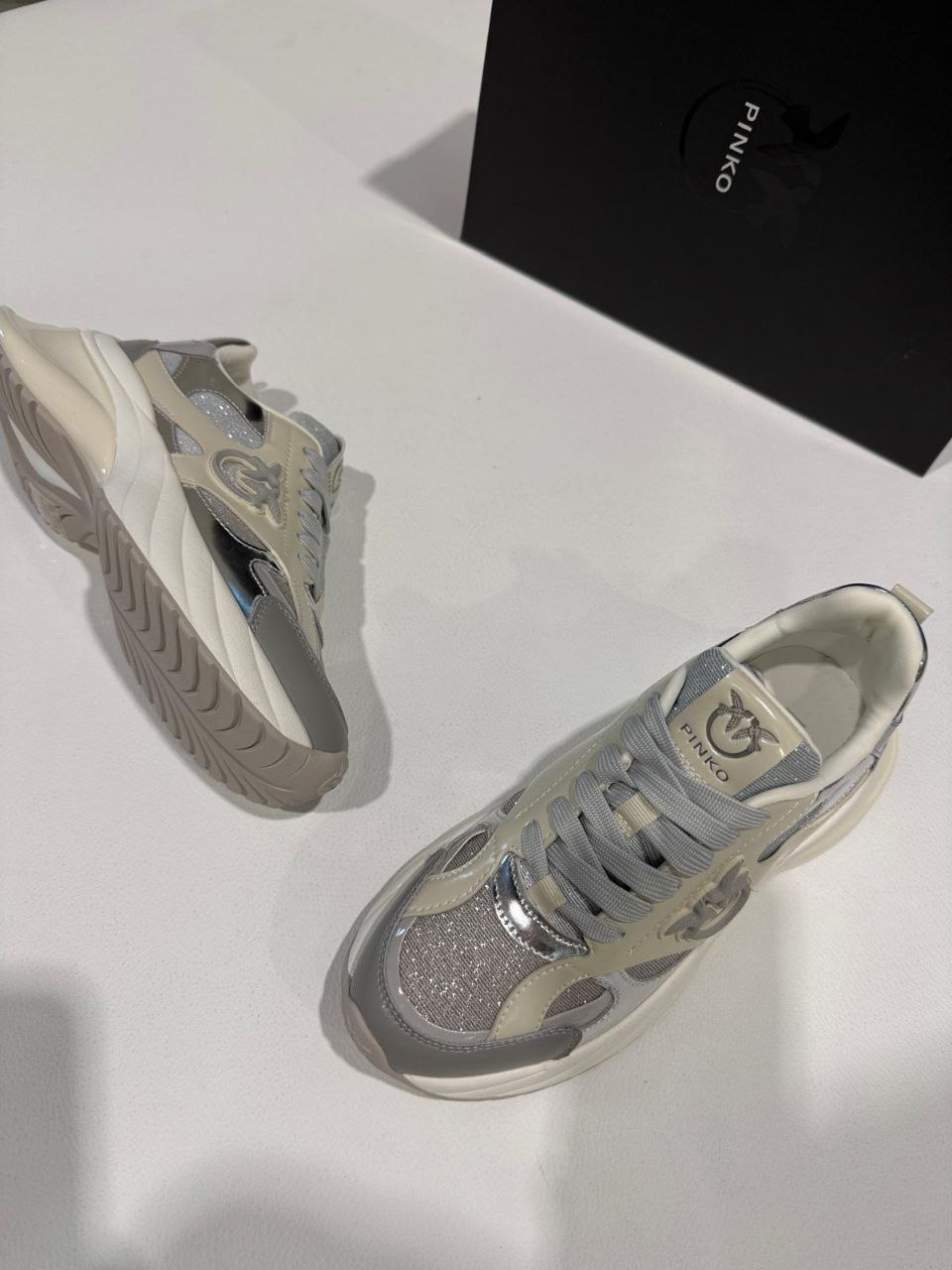 Outlet Фото Outlet