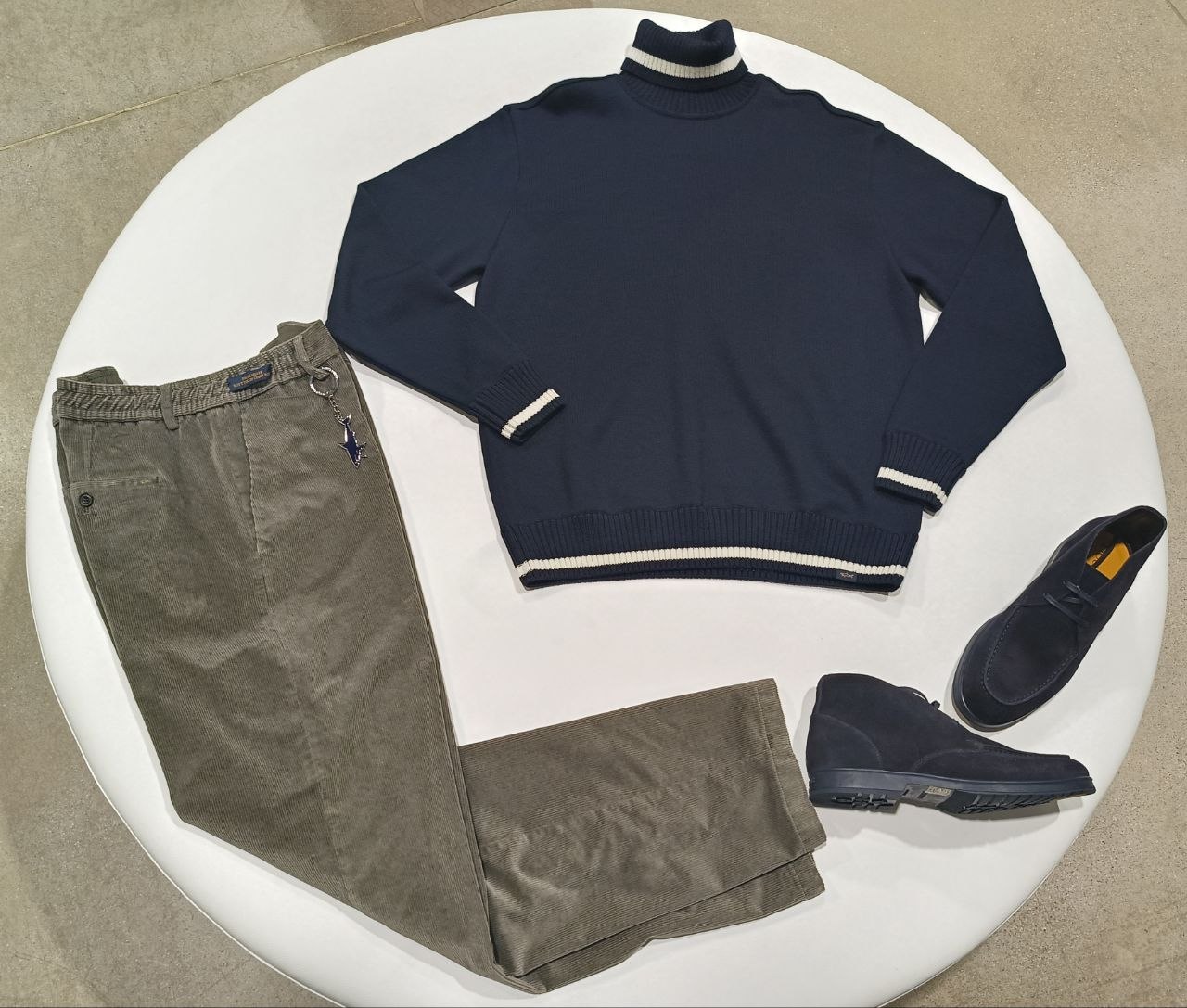 Outlet Фото Outlet