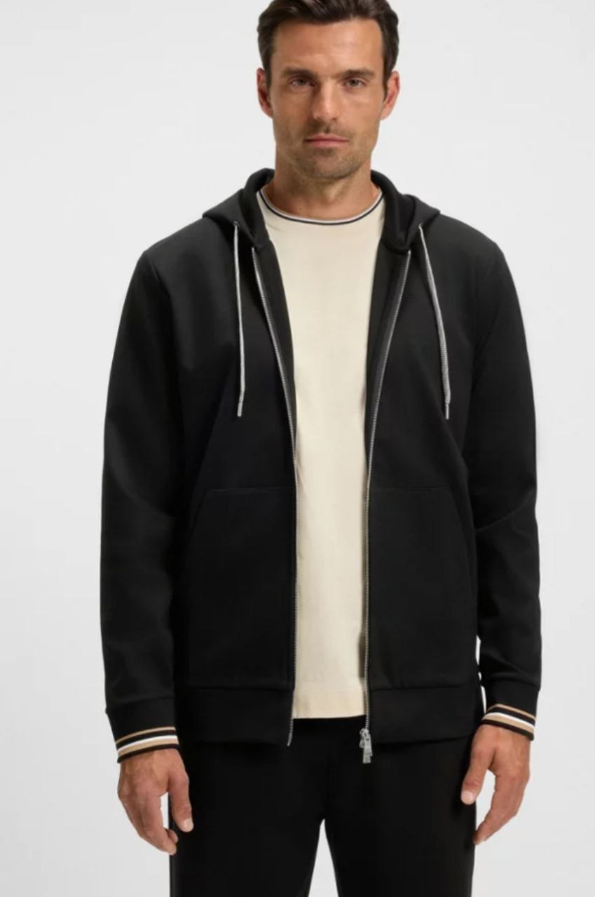 Outlet Фото Outlet